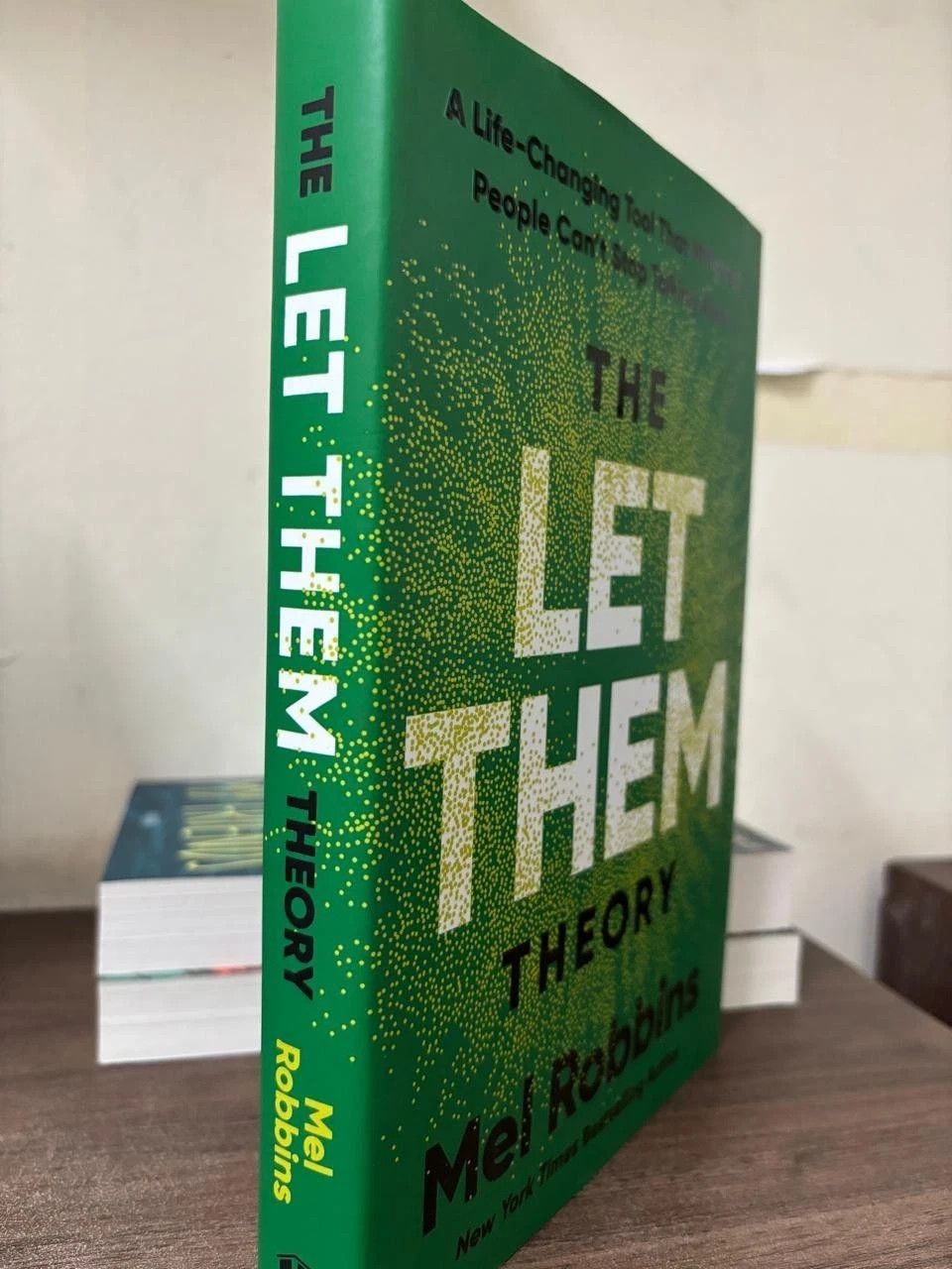 The Let Them Theory By Mel Robbins, English, Hardcover