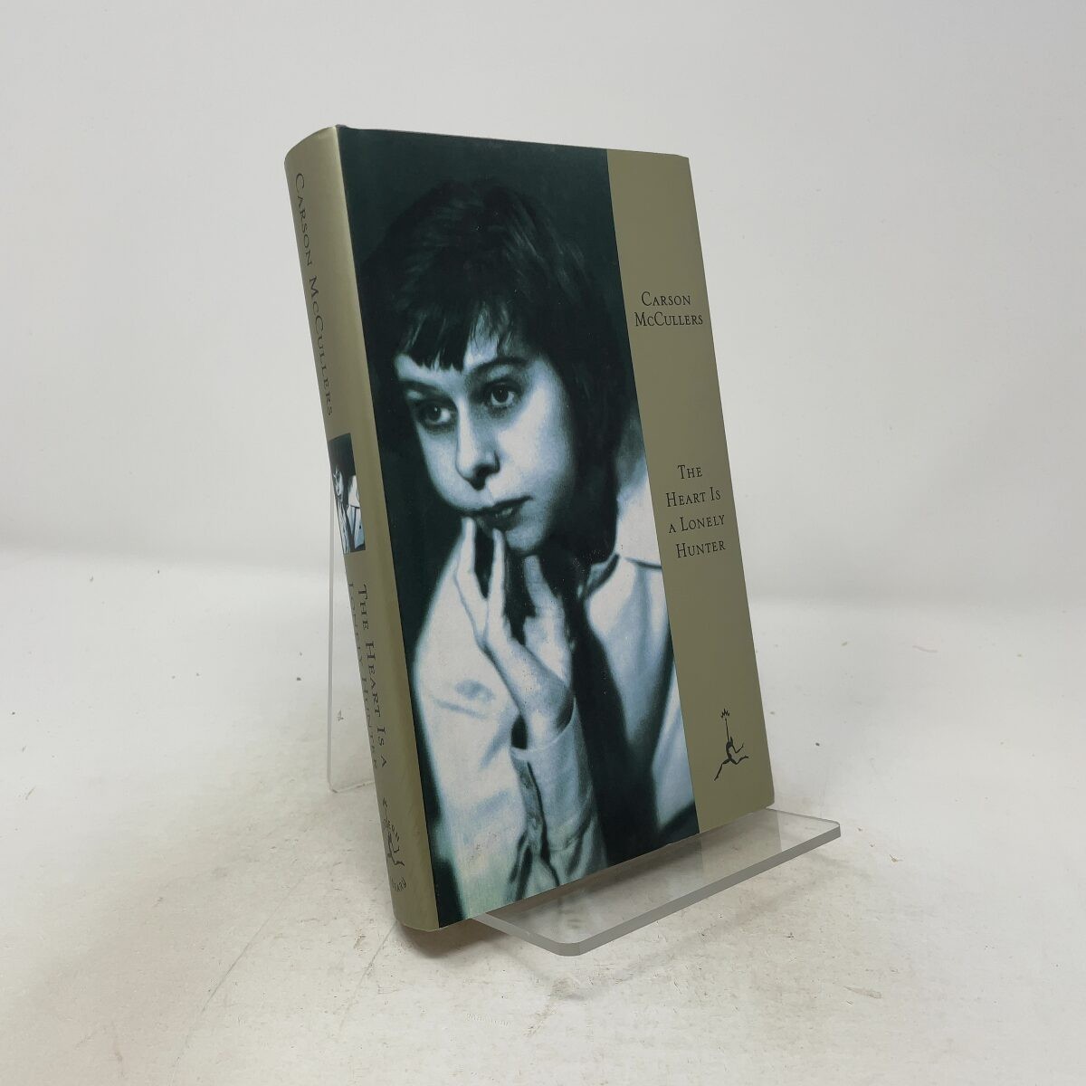 The Heart Is a Lonely Hunter (Modern Library 100 Best Novels) by McCullers, Cars