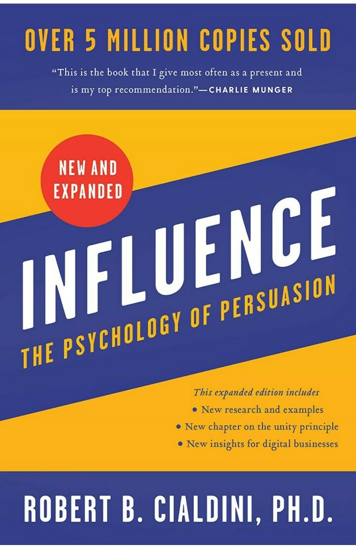 Influence : The Psychology of Persuasion by Robert B Cialdini, PAPERBACK 2021