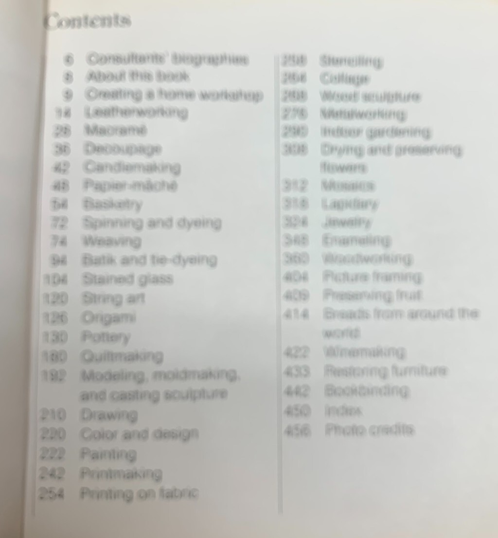 DYI CRAFTS AND HOBBIES READER’S DIGEST HARDCOVER BOOK