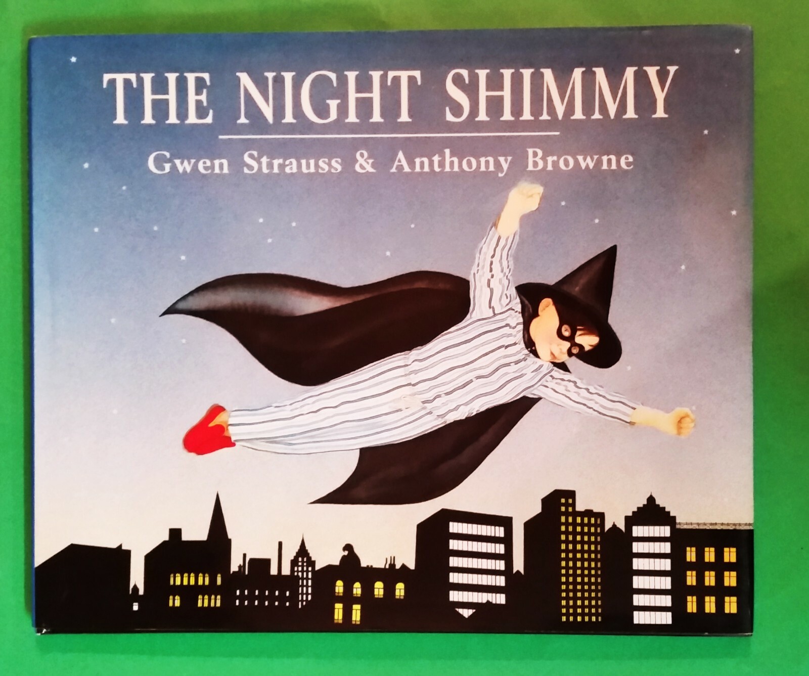 Gwen Strauss & Anthony Browne – The Night Shimmy – hbdj