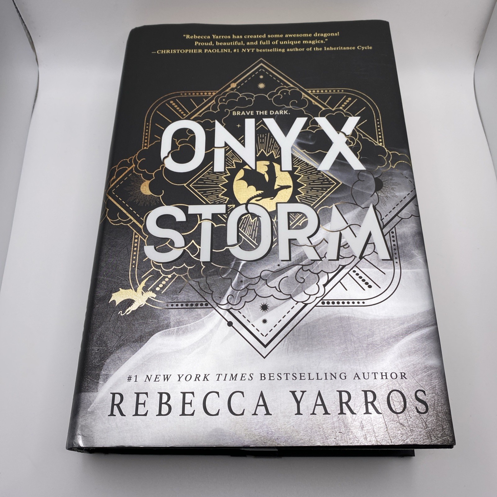 Onyx Storm – Yarros Rebecca | Hardcover | VERY GOOD