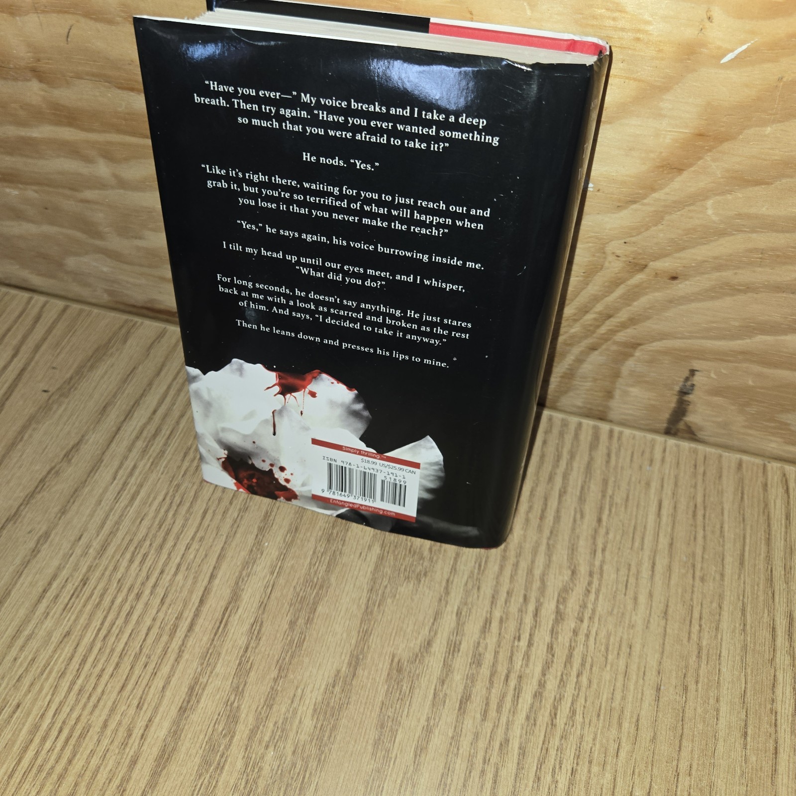 Crave by Tracy Wolff (Hardback) Euc Signed By Artist See Pics… Dust Cover GUC