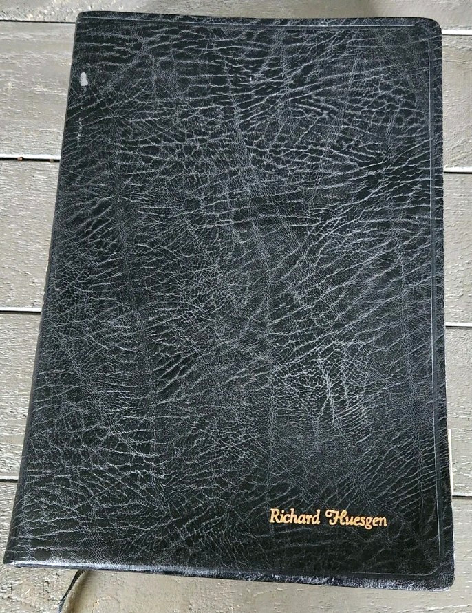 The Holman Illustrated Christian Study Bible 2006 Black Bonded Leather