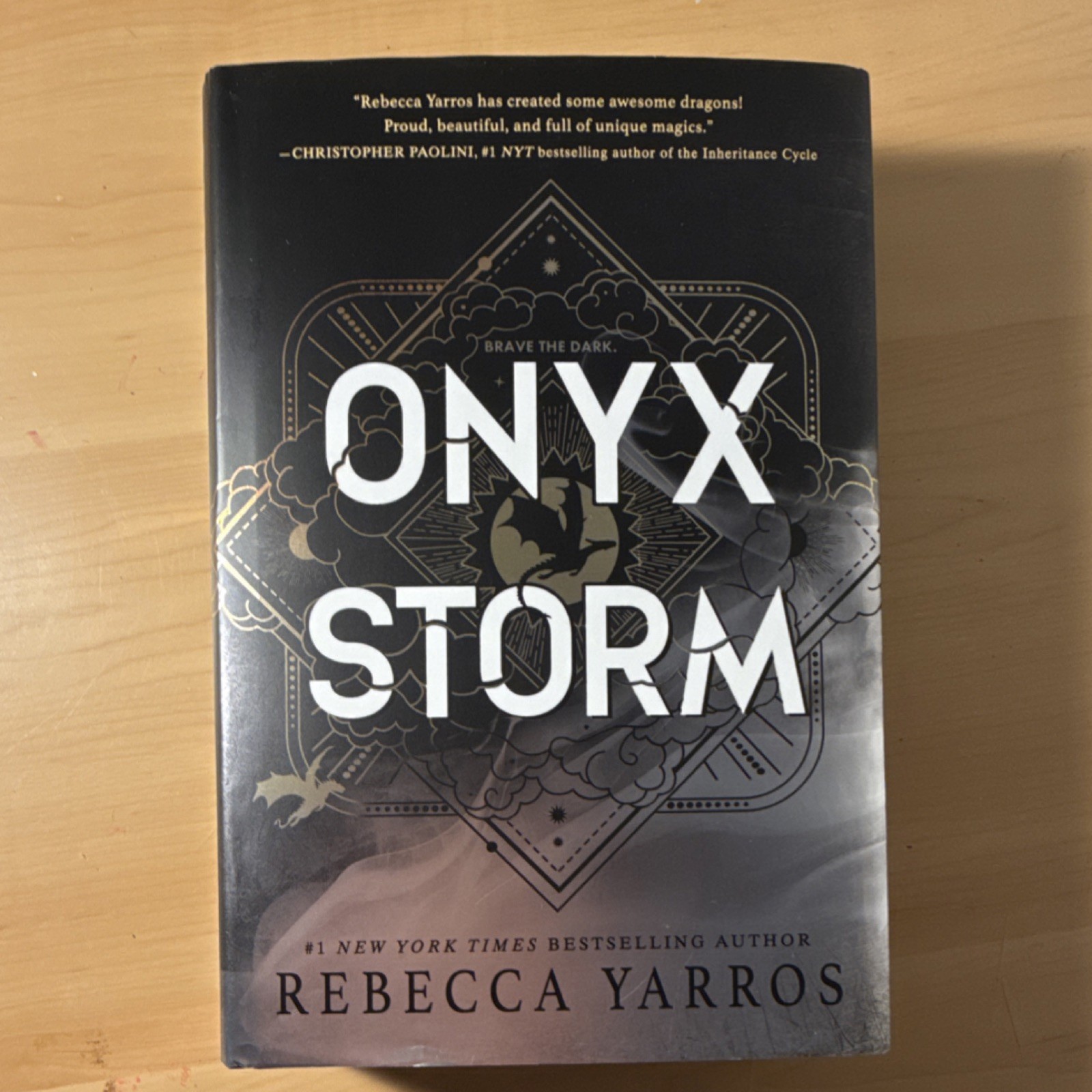 Onyx Storm (Standard Edition) by Rebecca Yarros, Hardcover 2025, Empyrean Ser.