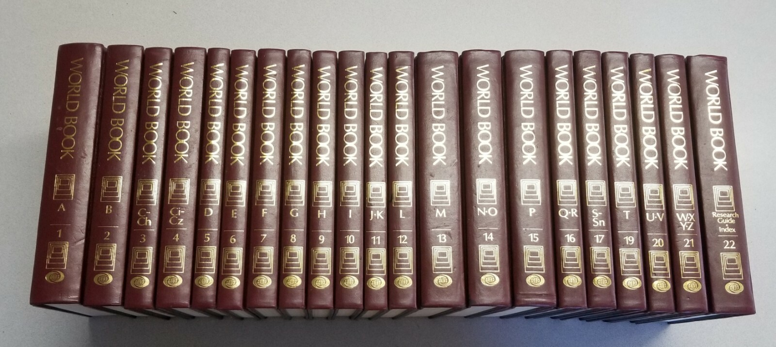 The World Book Encyclopedia 75th Anniversary Edition 1992 HC PICK A BOOK 1 PER