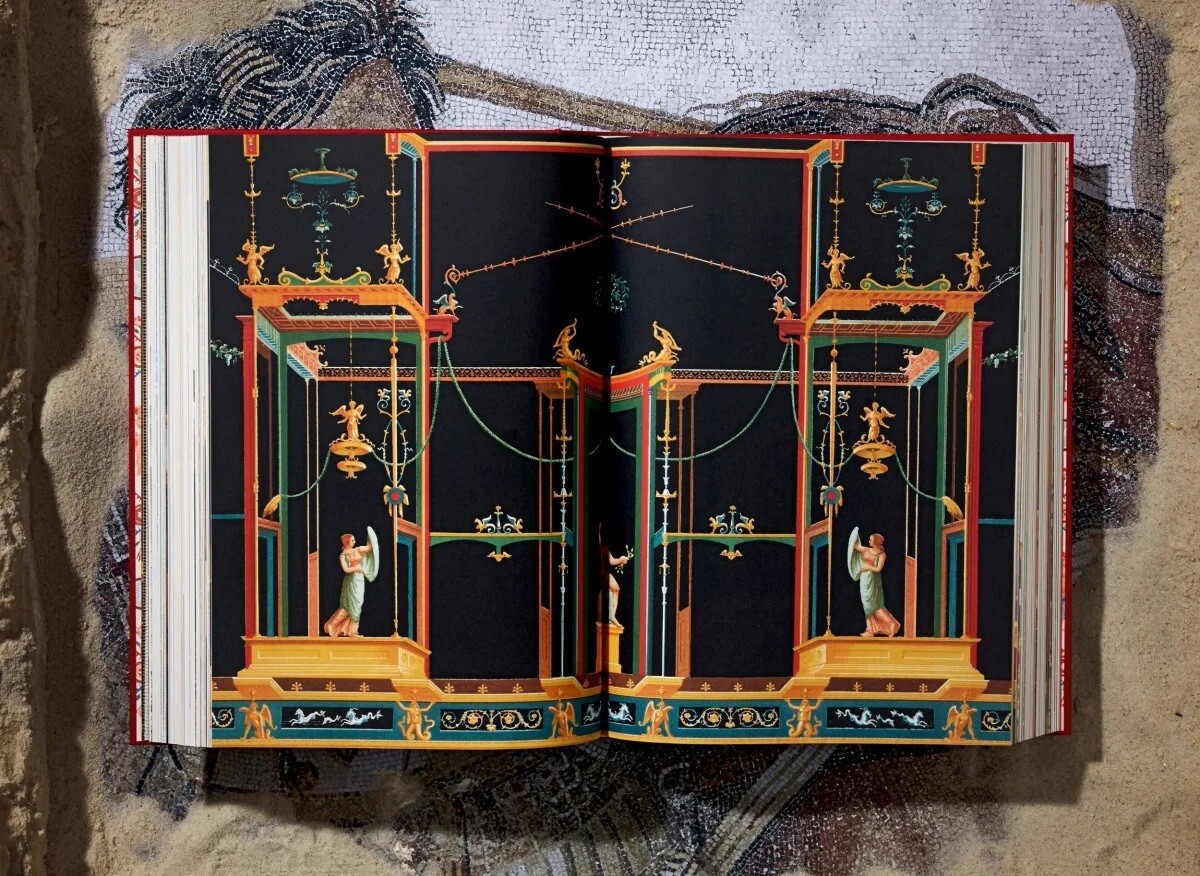 Fausto & Felice Niccolini. Houses and Monuments of Pompeii by Sebastian Schütze