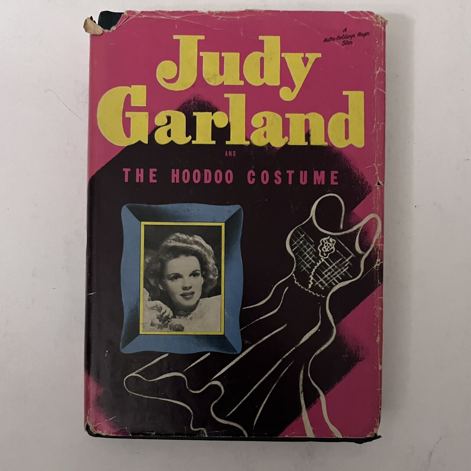 Judy Garland and the Hoodoo Costume Hardcover Book 1945 Vintage Rare Edition DJ
