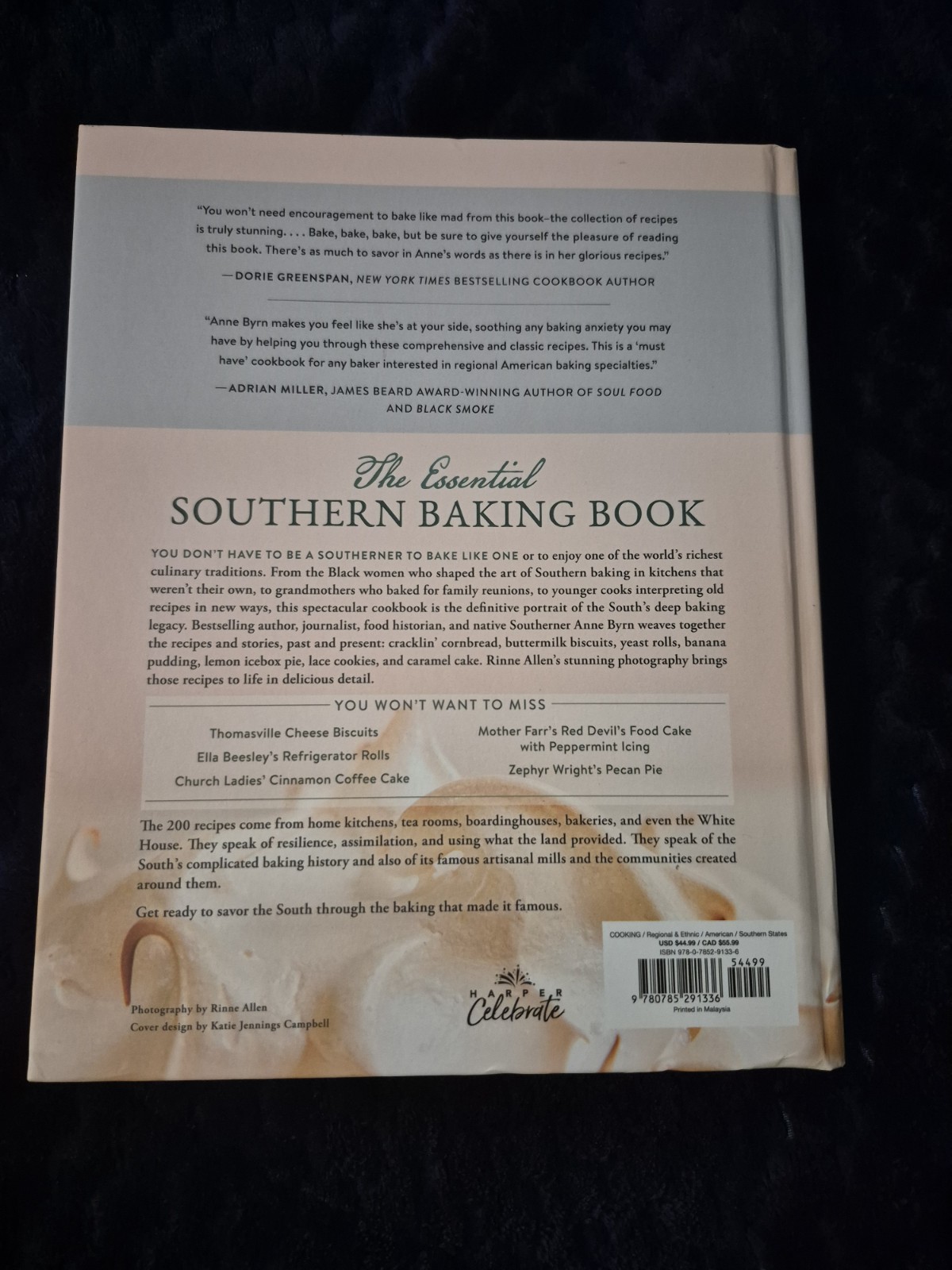 Baking In The American South: 200 Recipes And Their Untold Stories