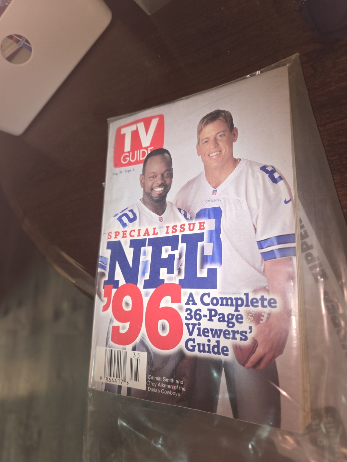 Vintage TV GUIDE SPECIAL ISSUE NFL ’96 EMMITT SMITH TROY AIKMAN DALLAS COWBOYS
