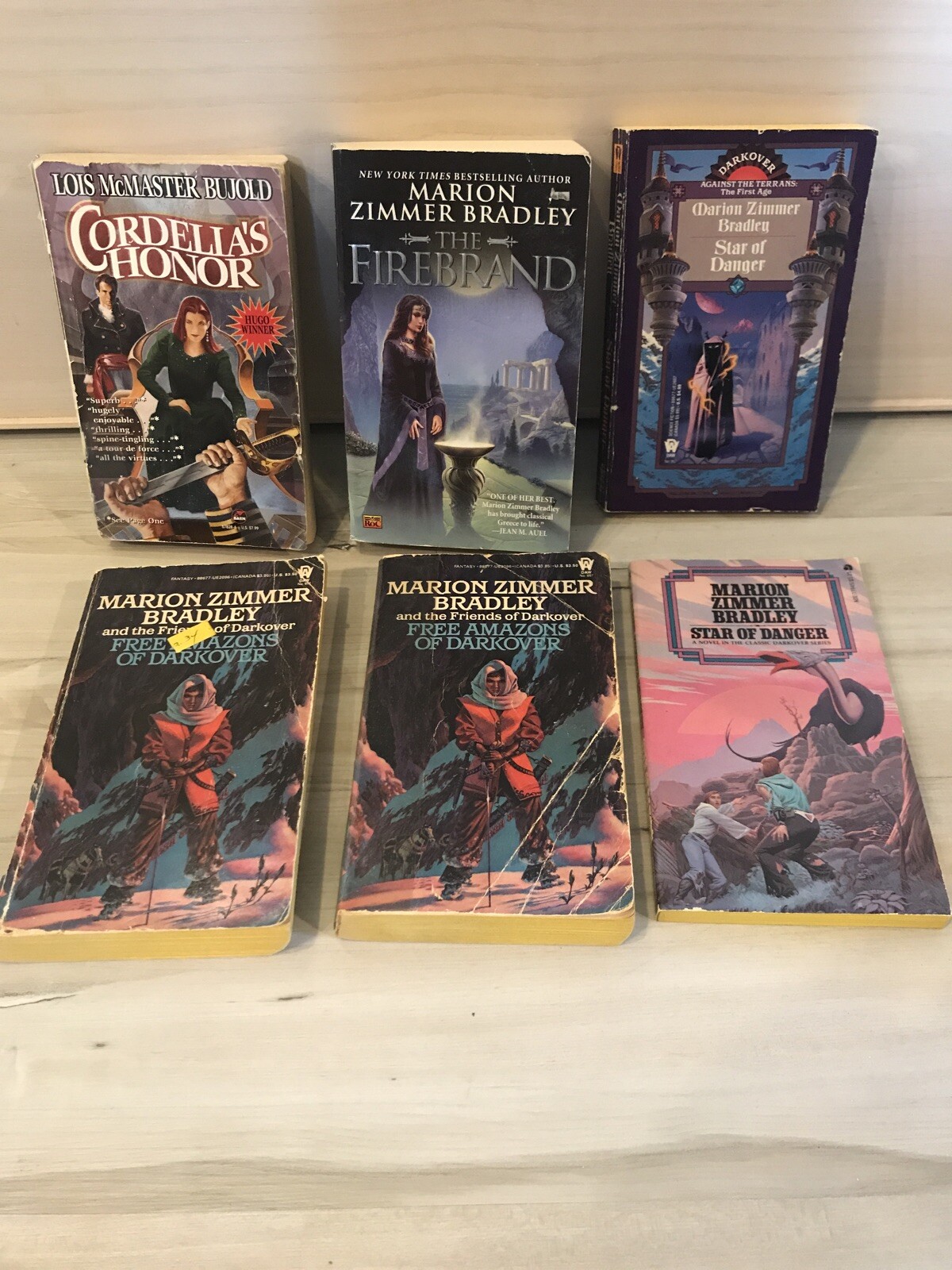 Mixed Lot of 6 Marion Zimmer Bradley & Lois McMaster Bujold Science Fiction