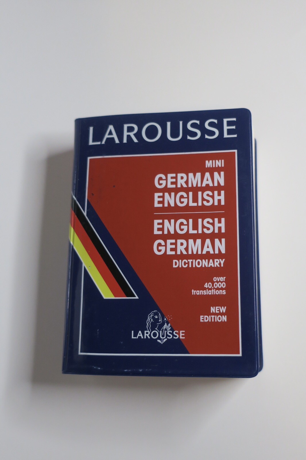 Larousse Mini German-English – English-German Dictionary by Larousse. Excellent