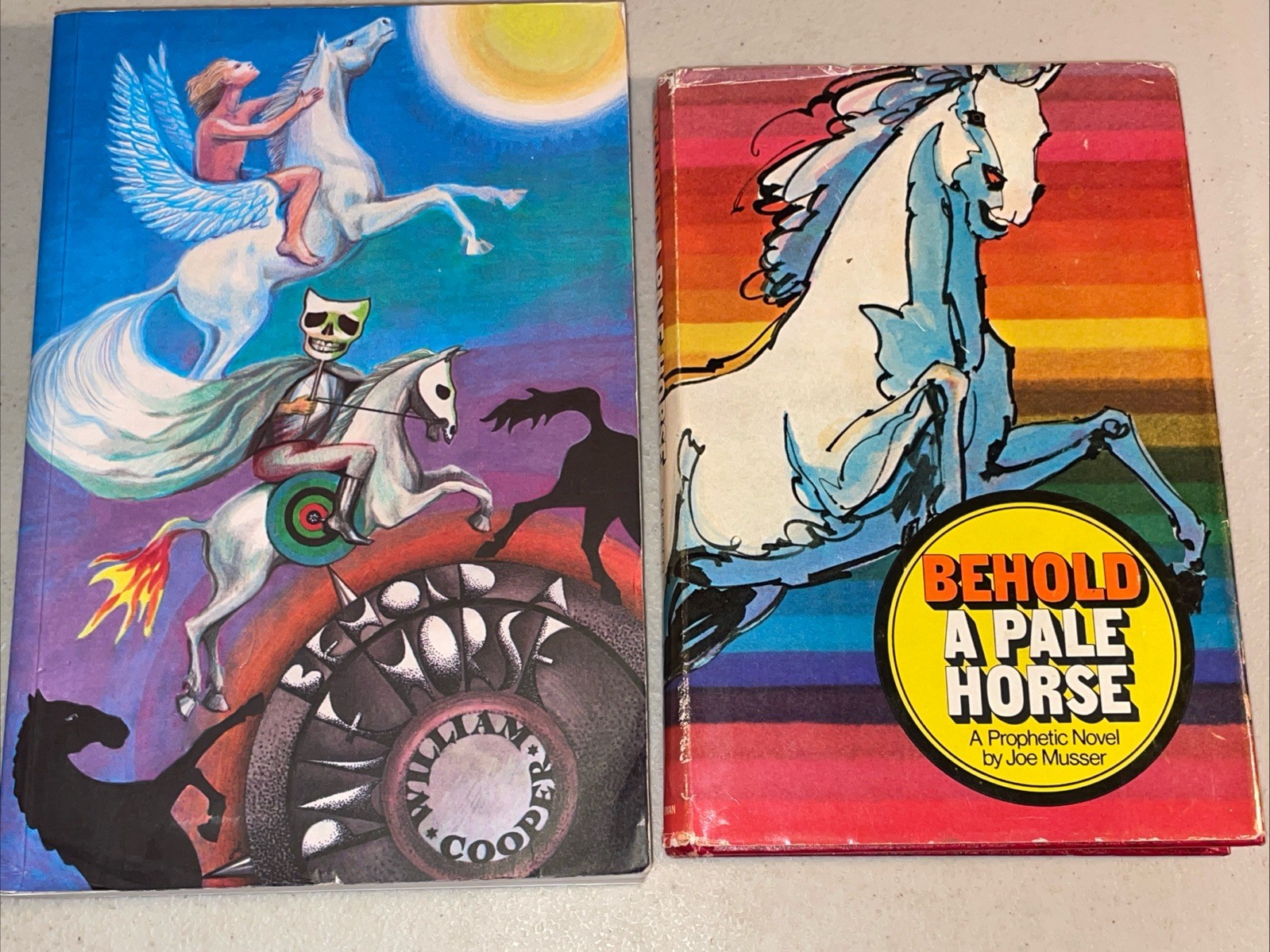 Behold a Pale Horse by William Cooper 1991 500p Unrevised Zion Joe Musser Signed
