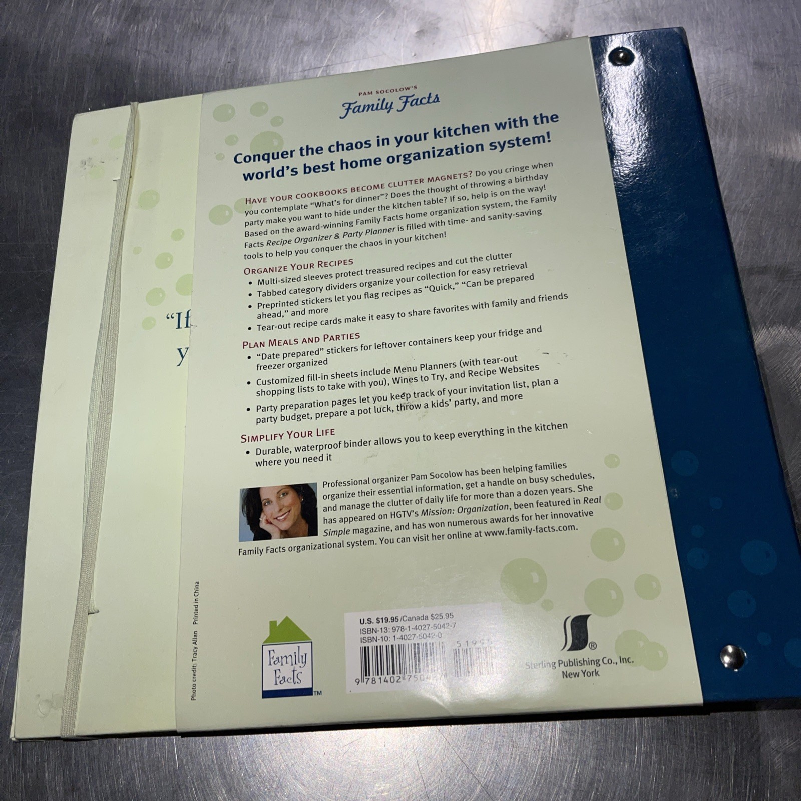 FAMILY FACTS RECIPE ORGANIZER & PARTY PLANNER BINDER By Pam Socolow Un-Used