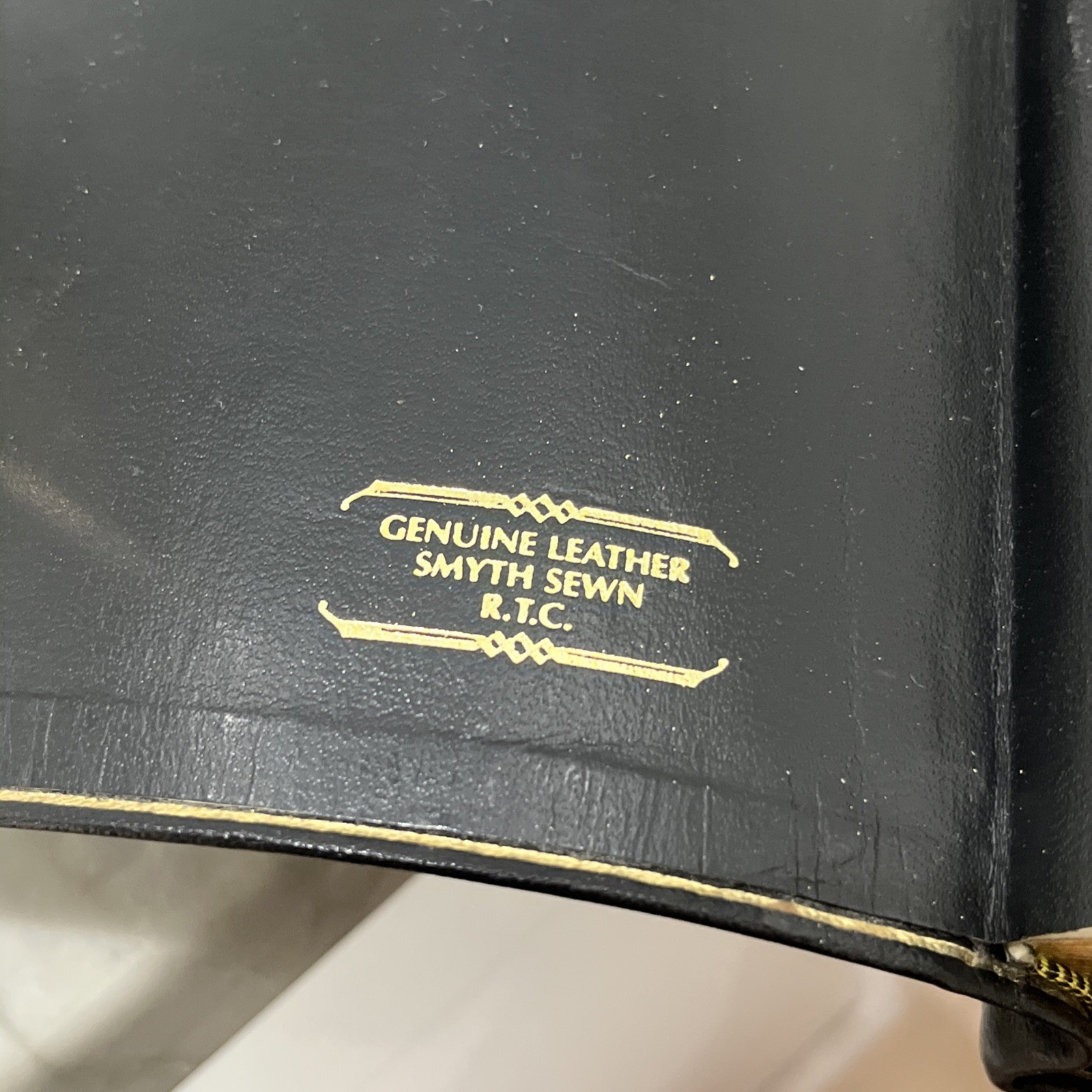 Thompson Chain-Reference Study Bible KJV Genuine Leather Smyth Sewn Red 1997