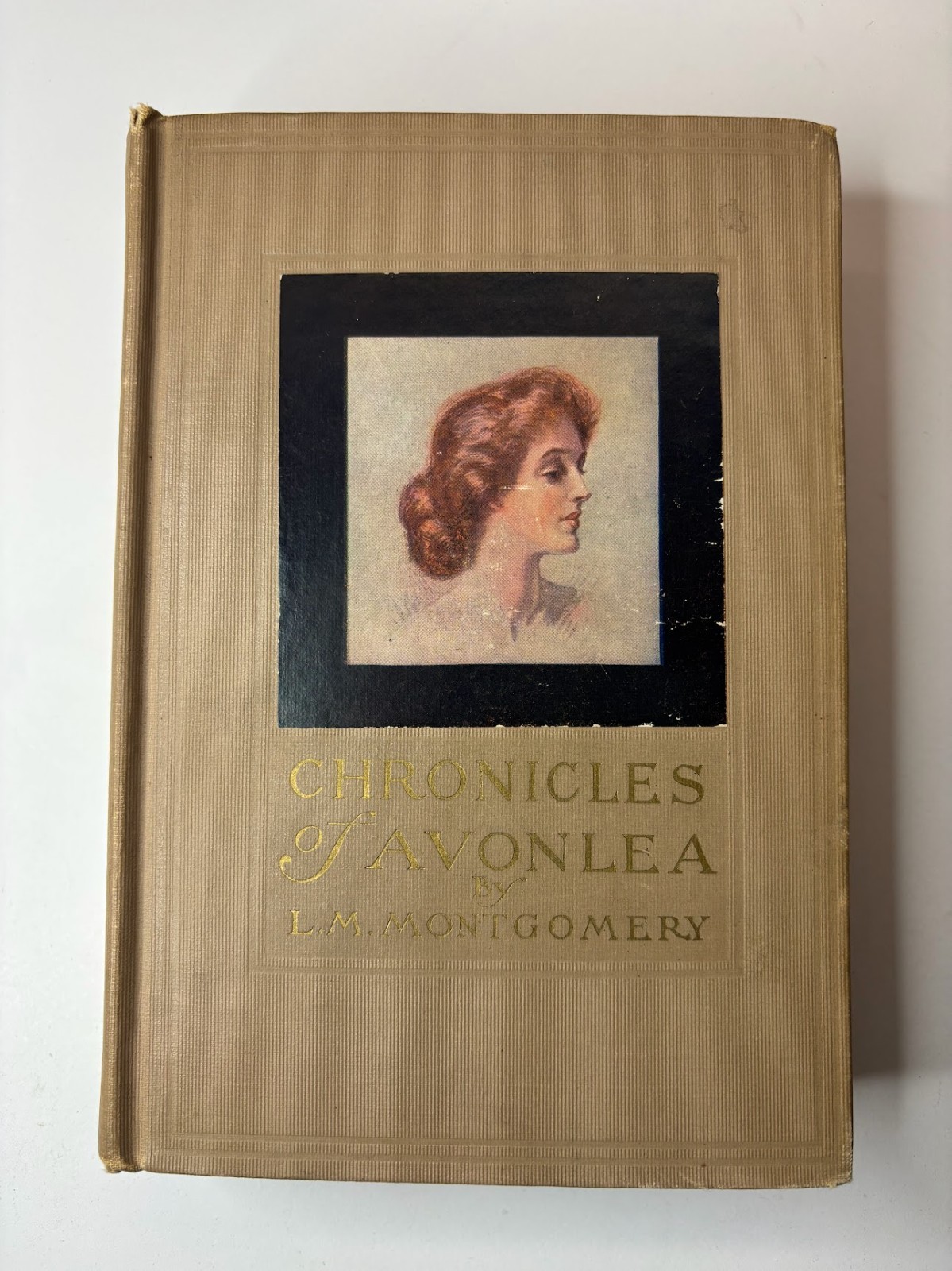 lot of 3 L.M. Montgomery books: Anne of Green Gables, Avonlea, Chronicles