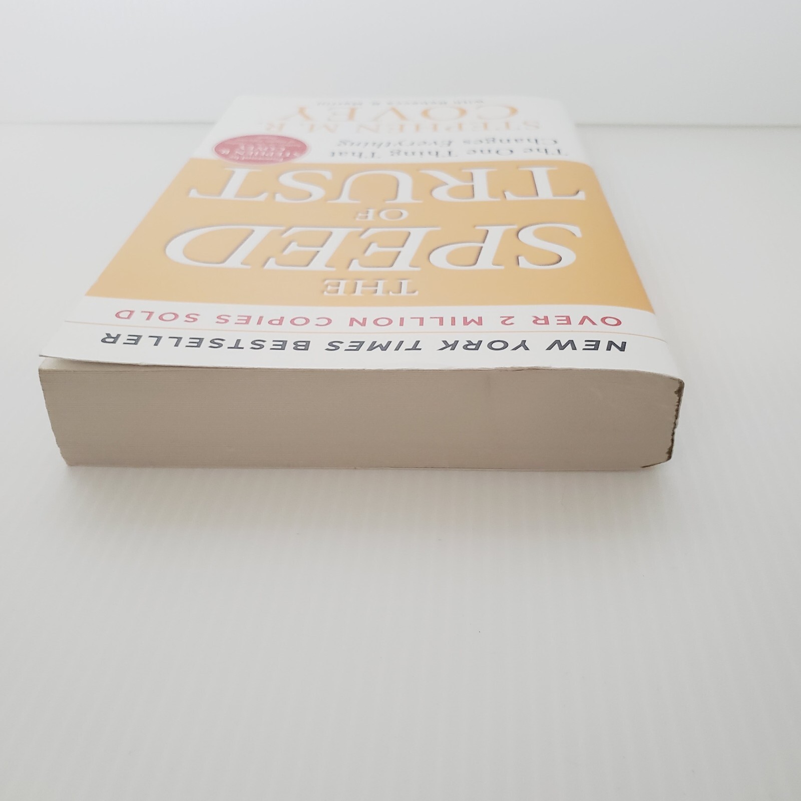 The Speed of Trust Paperback Book By Stephen Covey Business Leadership Self-Help