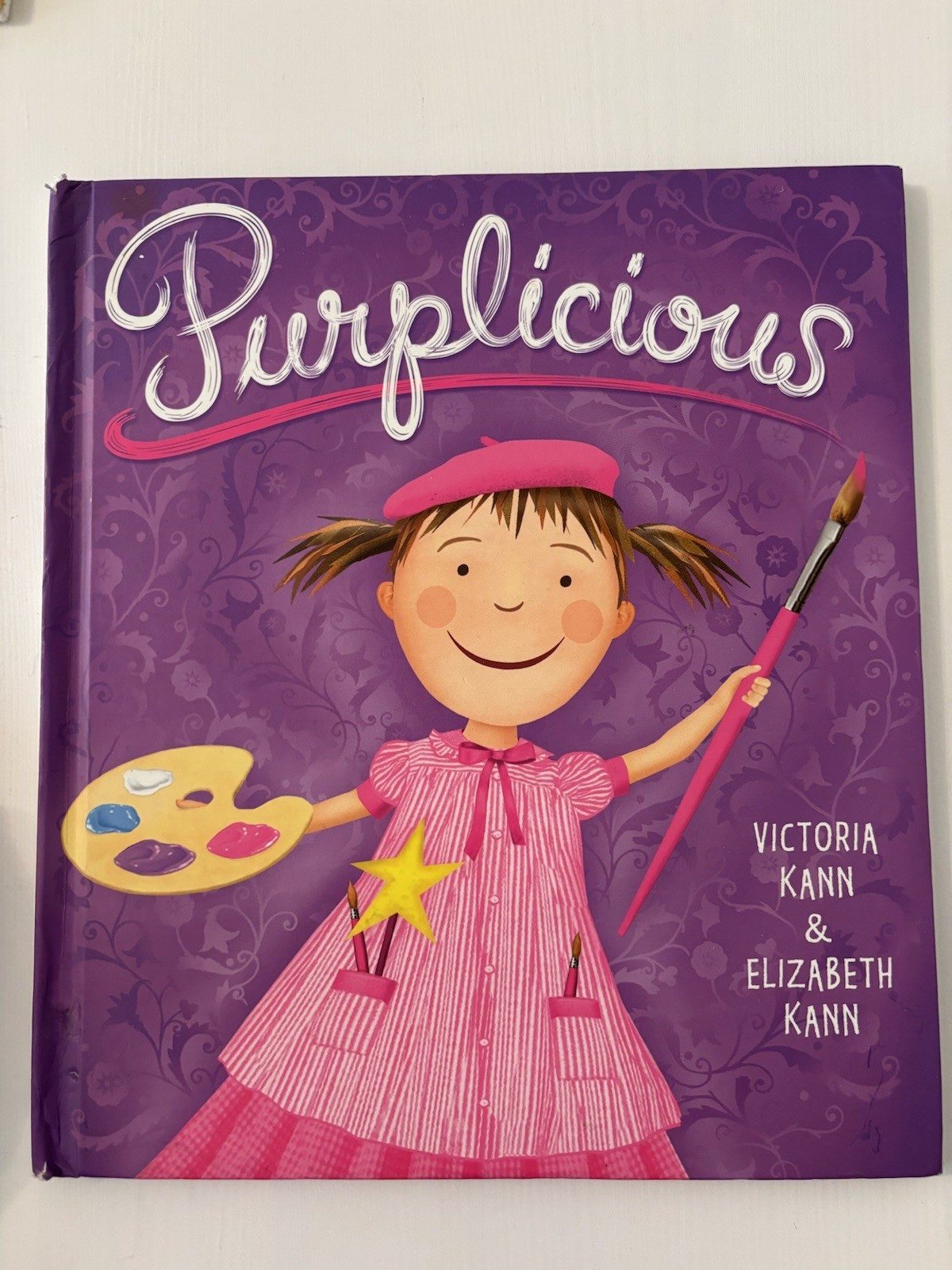 Lot Of 6 Hardcover Books Victoria Kann Purplicious Pinkalicious 5 Minute Stories