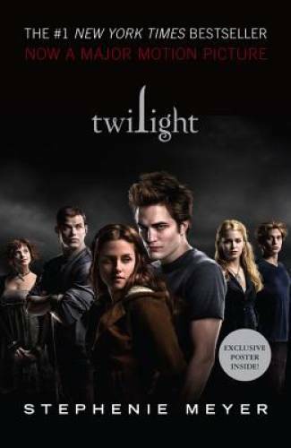 Twilight (The Twilight Saga, Book 1) – Paperback By Meyer, Stephenie – GOOD