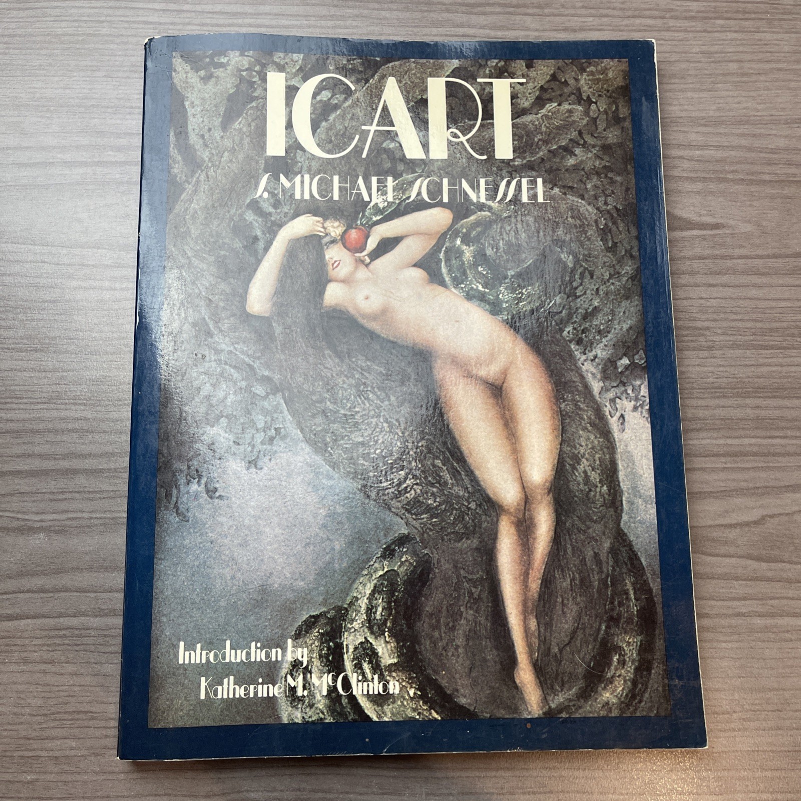 ICART by S. Michael Schnessel, Publ. Clarkson Potter 1976, Soft cover