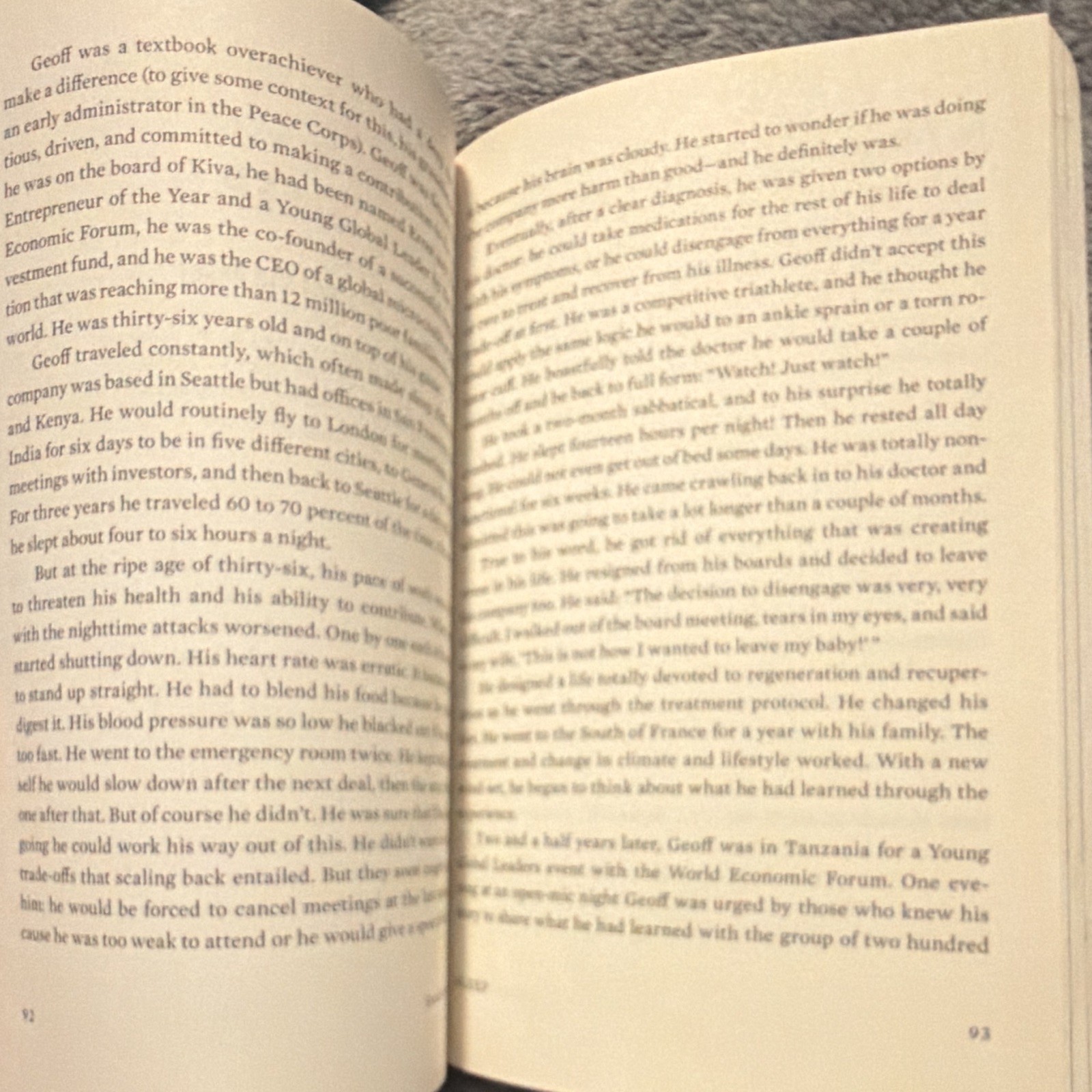 Greg McKeown Essentialism: The Disciplined Pursuit of Less Paperback 2020