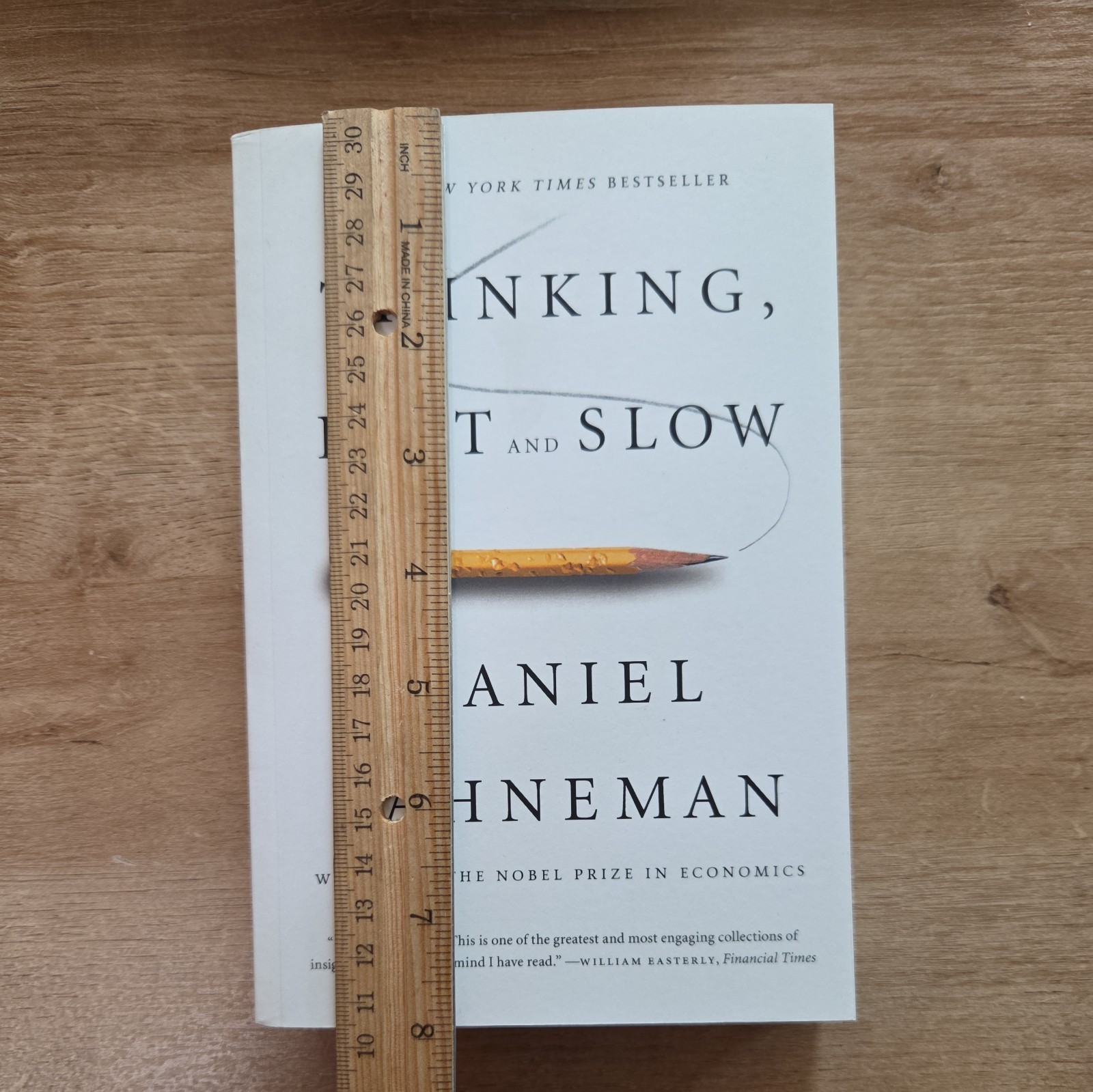 Thinking, Fast and Slow by Daniel Kahneman Paperback Like New First Edition 2011