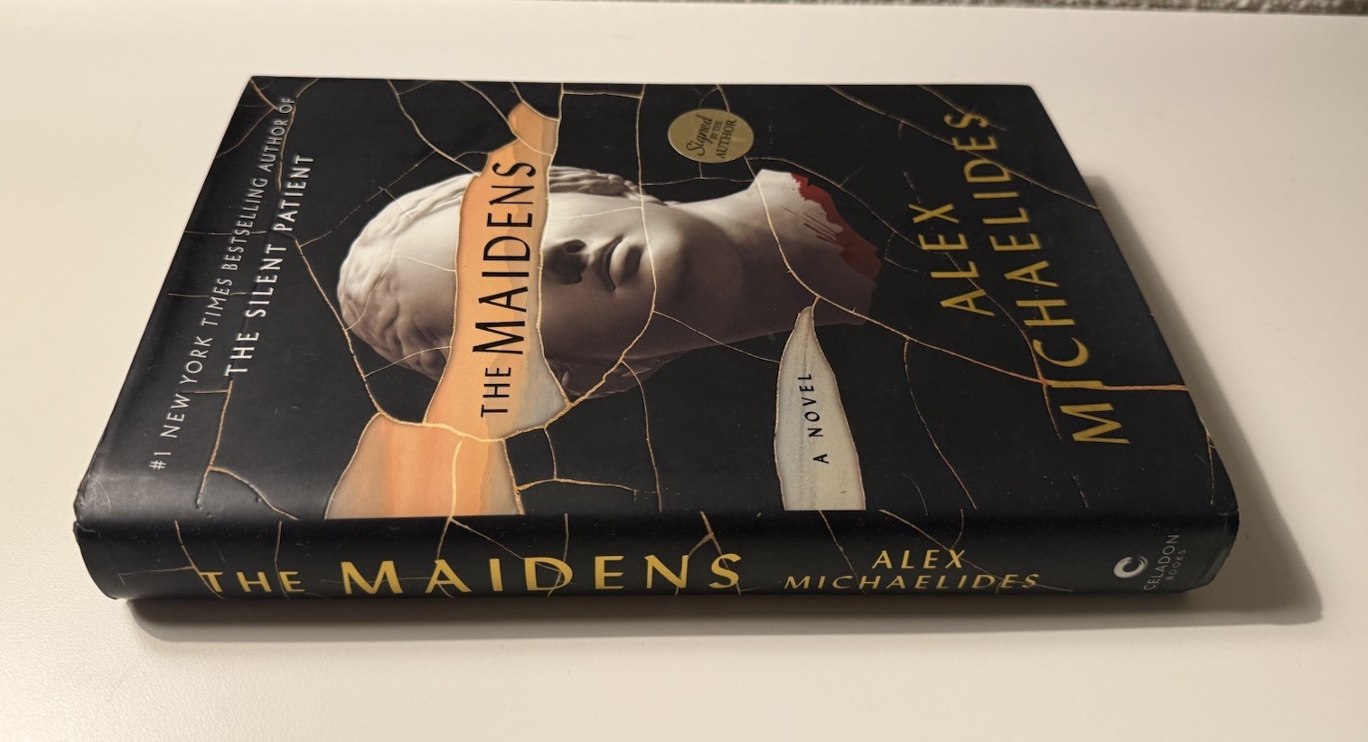 The Maidens – Alex Michaelides. SIGNED 1st Edition Hardcover Novel w. DJ 2021