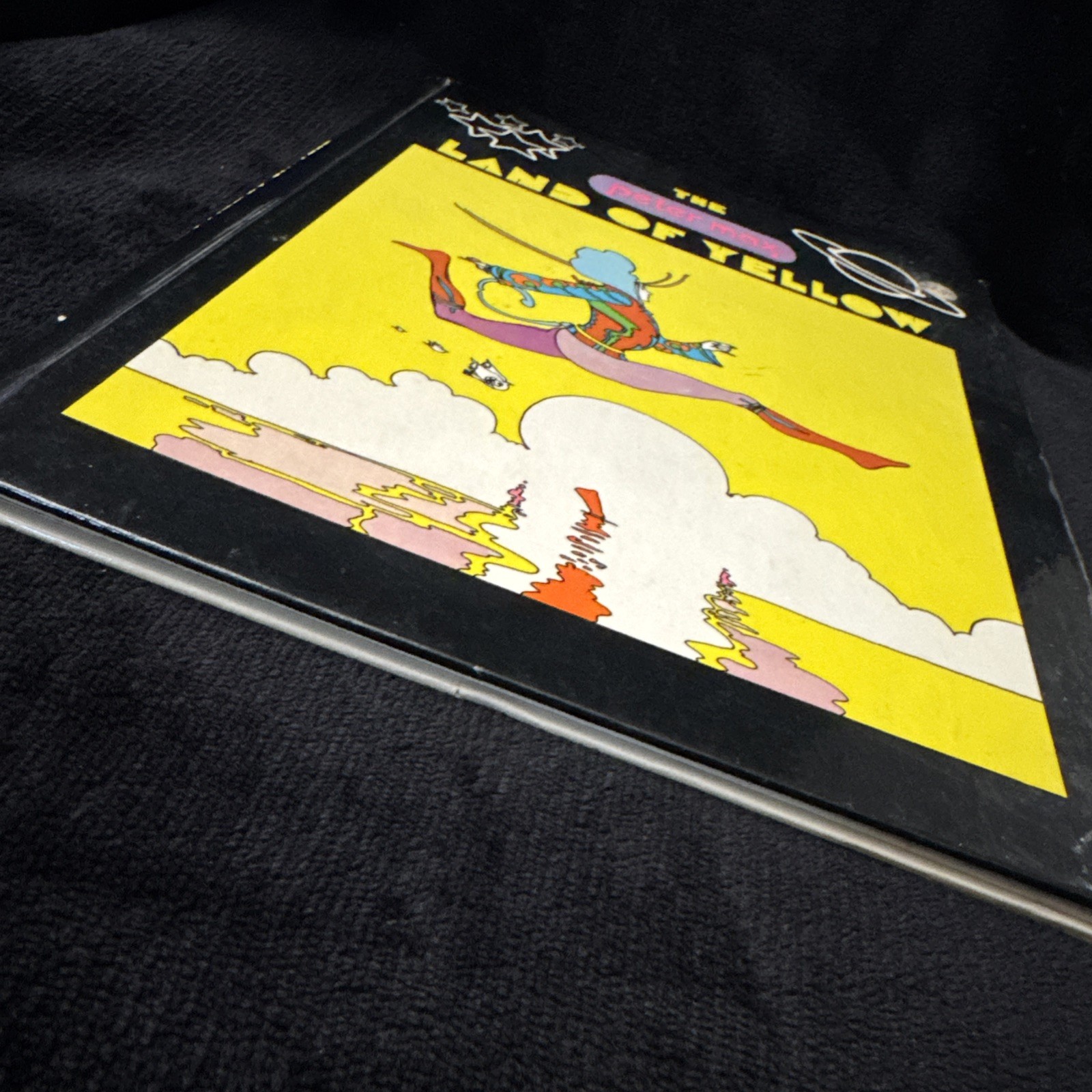 THE PETER MAX LAND OF YELLOW – Hardcover 1970