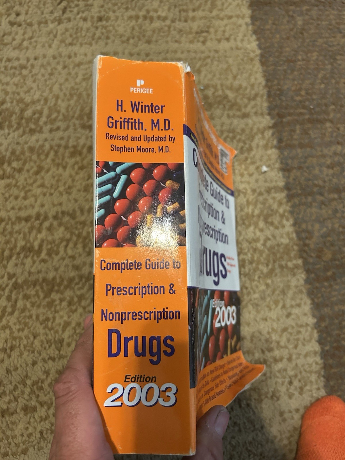 Complete Guide to Prescription and Nonprescription Drugs 2003 Edition