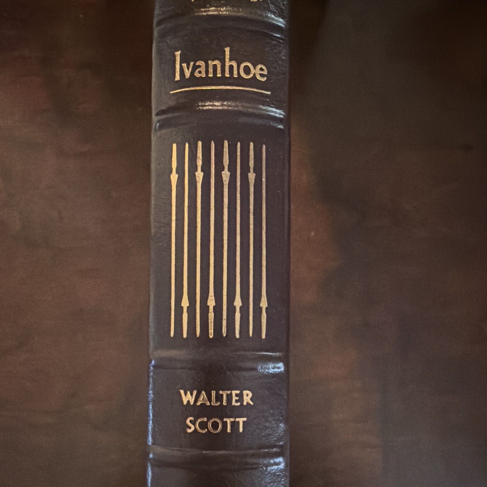 Leather Bound Hardcover Ivanhoe Walter Scott English Historical Fiction Novel.
