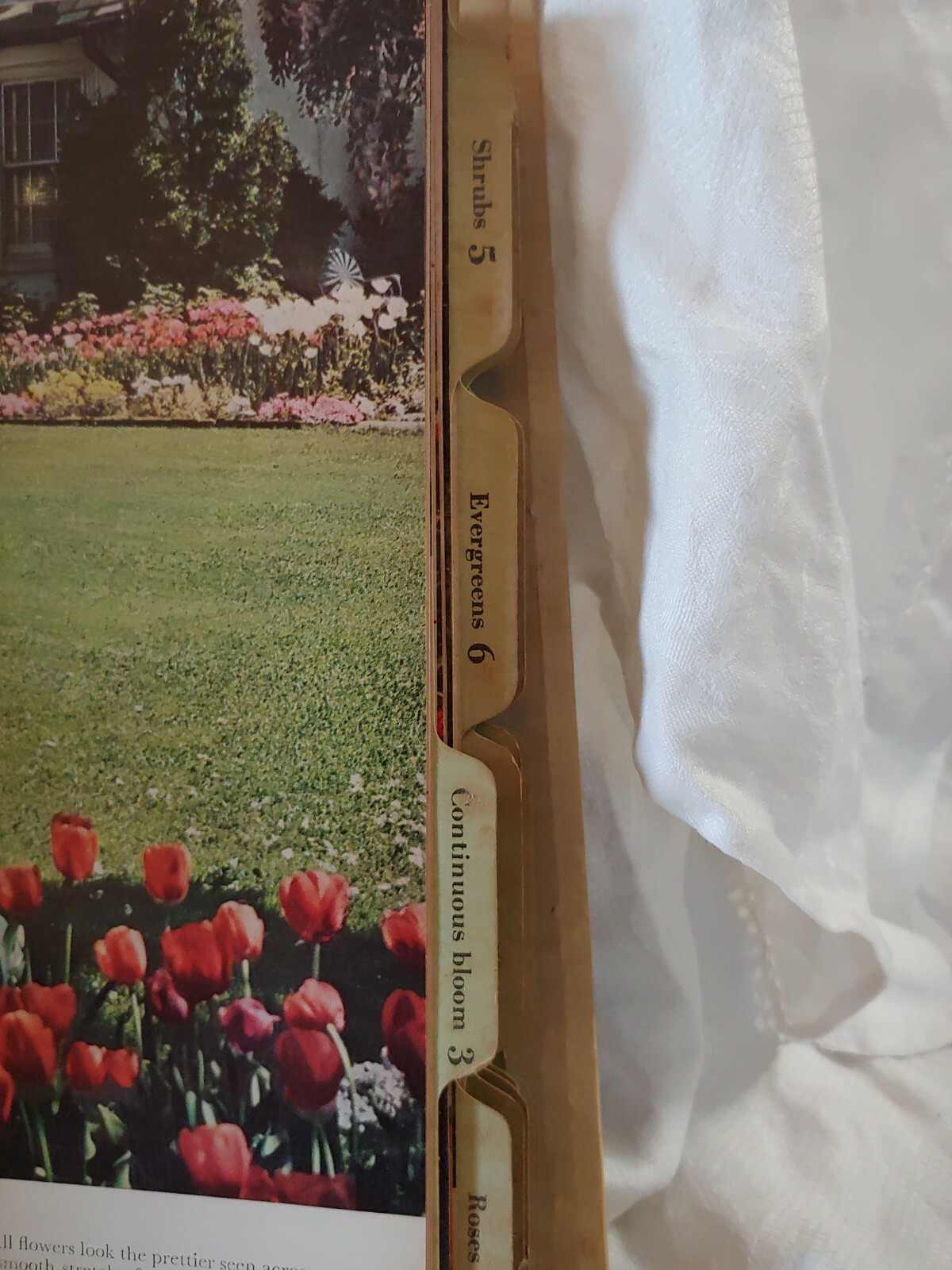 1951 Better Homes and Gardens GARDEN BOOK Meredith Pub. 480 Pages HB Ring binder