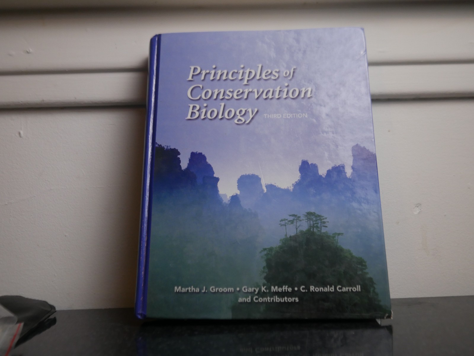 Principles of Conservation Biology Hard Cover C. Ronald Carroll, Martha J. Groom