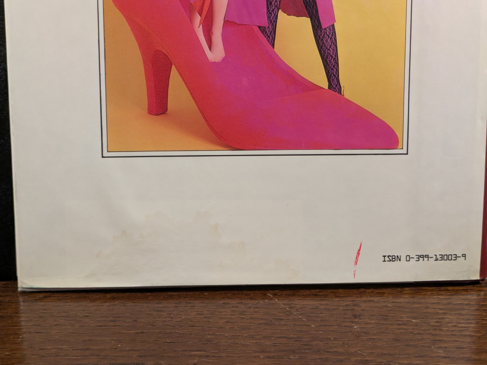 Dressing Up Marisa Berenson 1984 Hardcover Fashion Style Guide Socal Occasion
