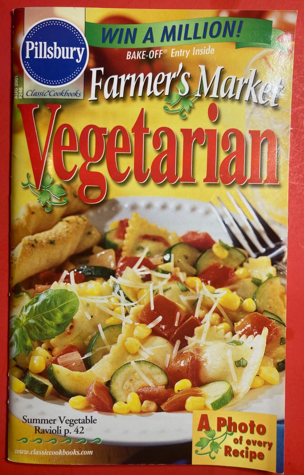 PILLSBURY VEGETARIAN COOKING RECIPES COOKBOOK 96 PAGES 1991 CHRISTMAS