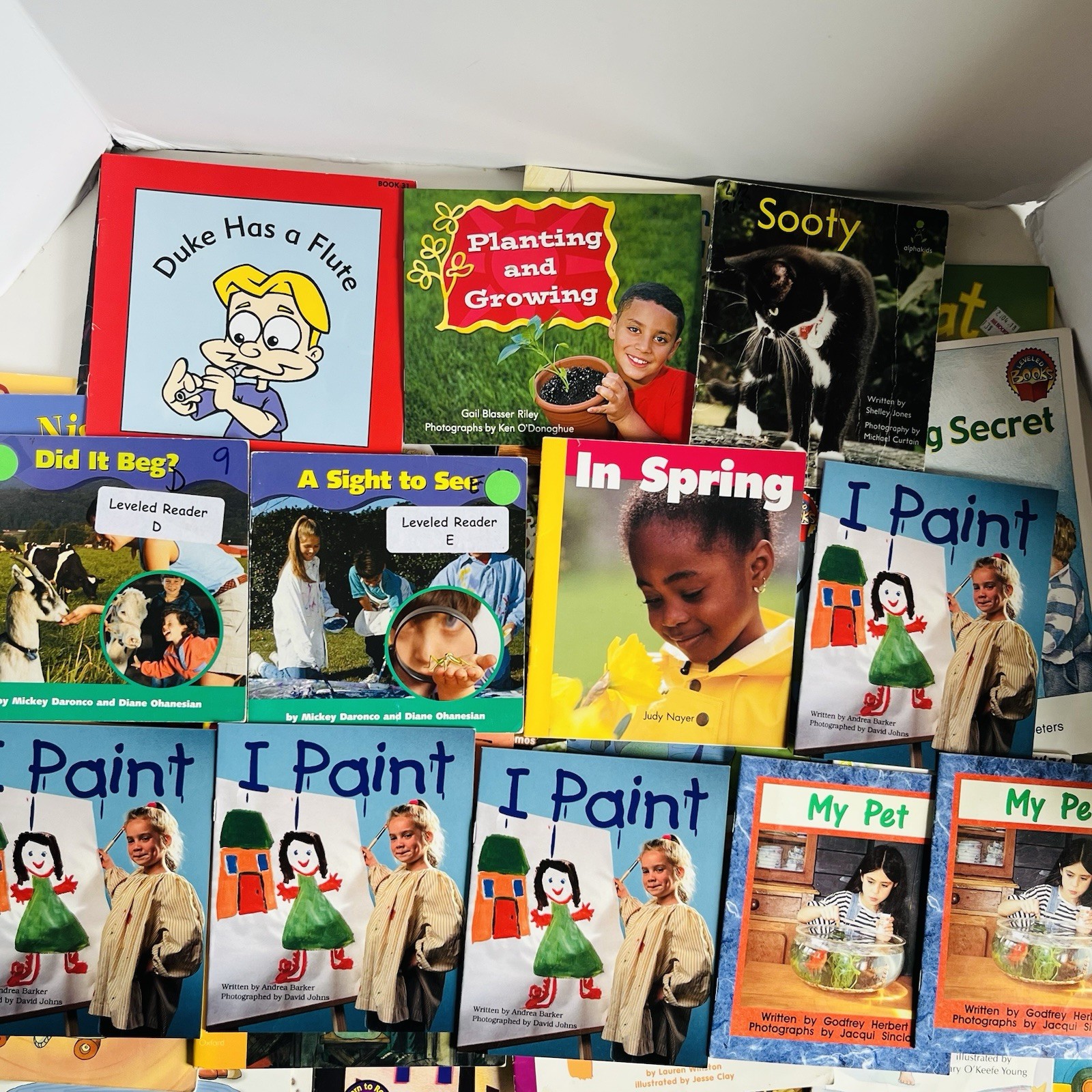 Lot 60 Leveled Readers Kids Books Kindergarten 1st Grade Classroom Library Mixed