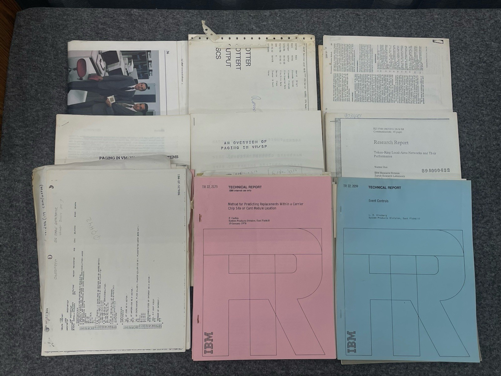 Lot of Assorted IBM Technical Documents Guidelines (7lbs) #B