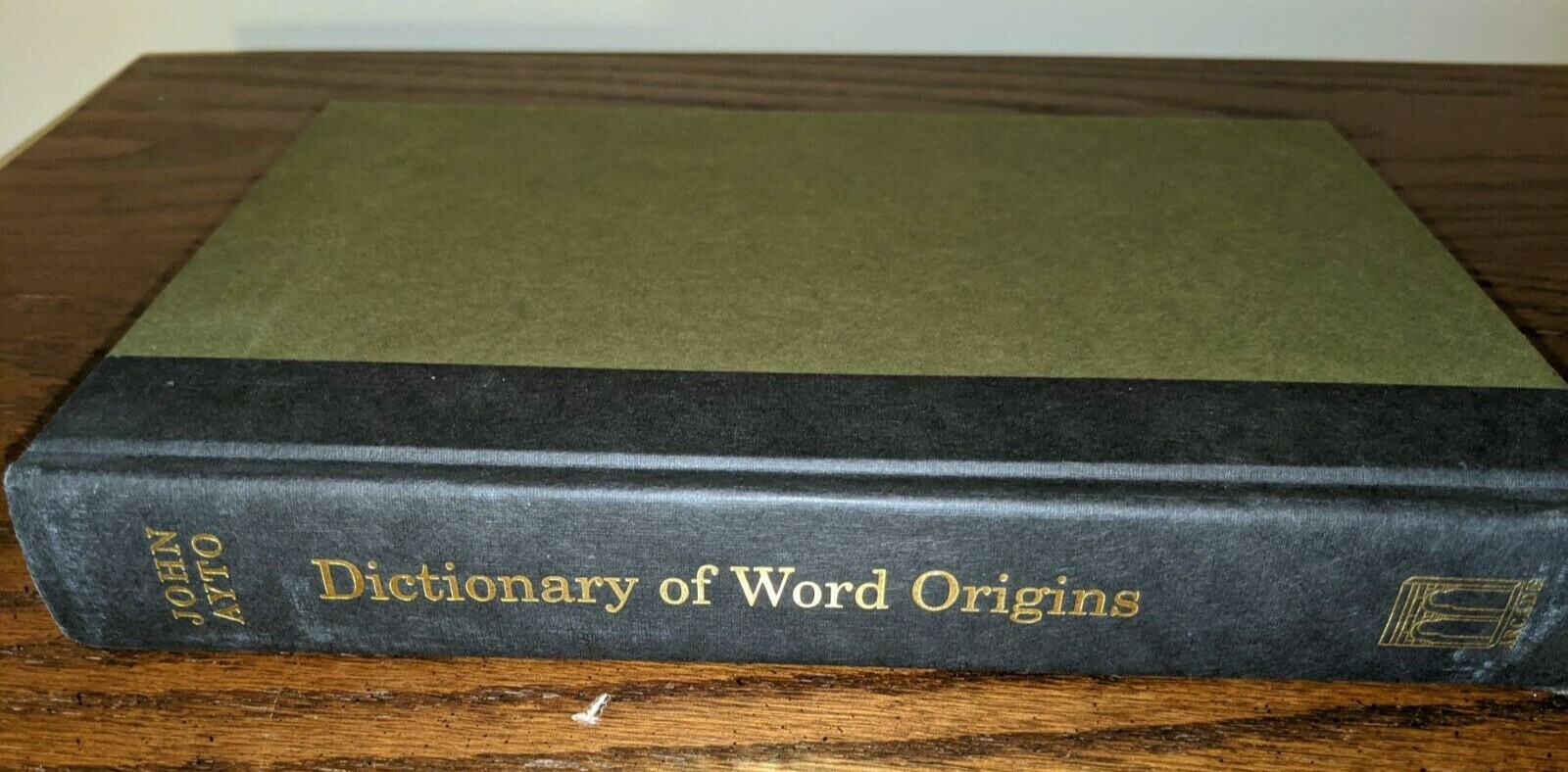 Dictionary of Word Origins by John Ayto, Hardcover, 1990, Very Good