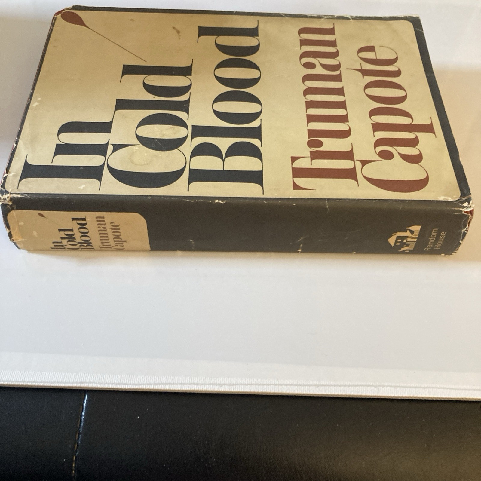 IN COLD BLOOD by TRUMAN CAPOTE – Vintage Book Club Edition HC DJ