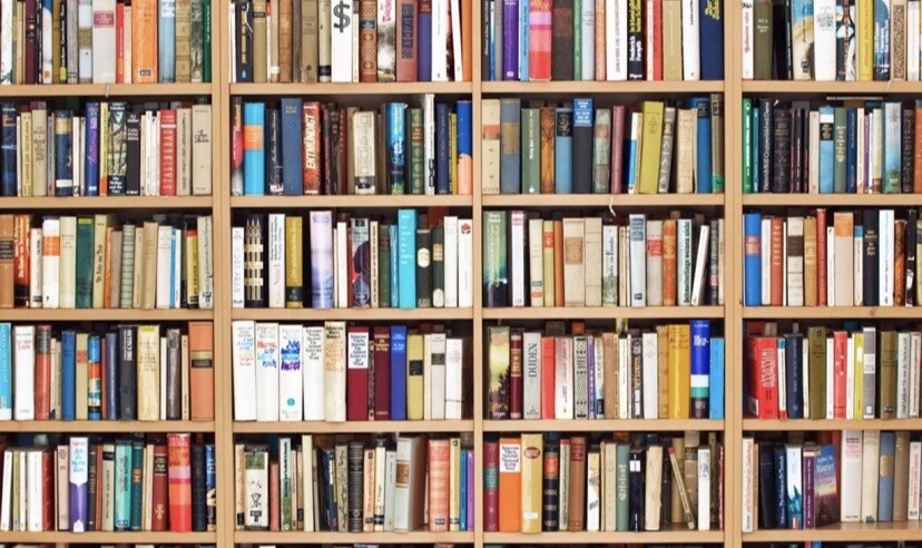 Large Lot of 40 Pounds of Books! *Mix Unsorted – Hardcovers, paperbacks, vintage