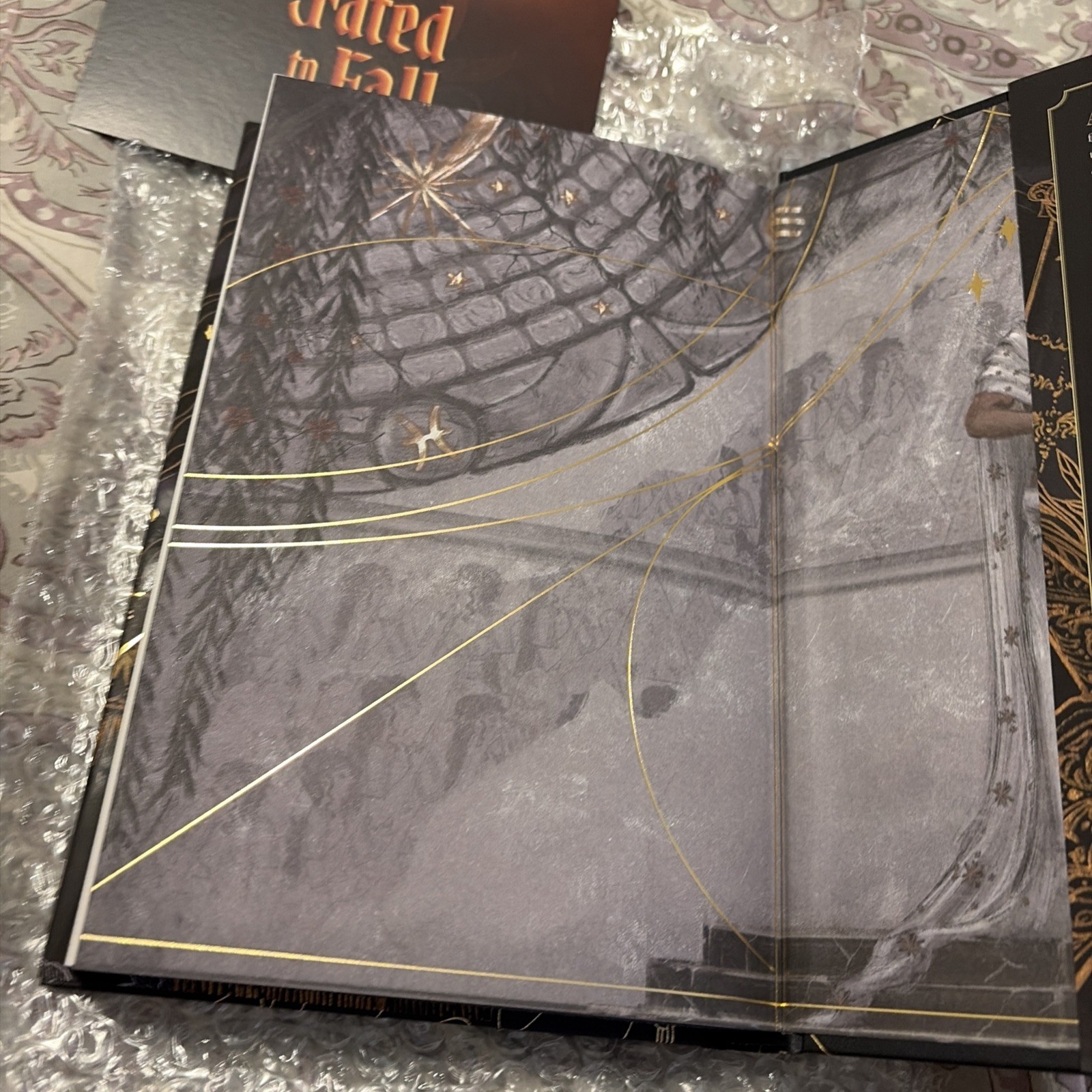 Fallen City by Adrienne Young – FairyLoot Exclusive Edition Sprayed Edges
