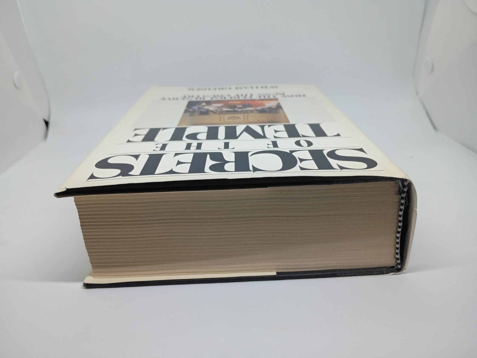 Secrets of the Temple: How the Federal Reserve Runs.. – Greider – 1987 Edition
