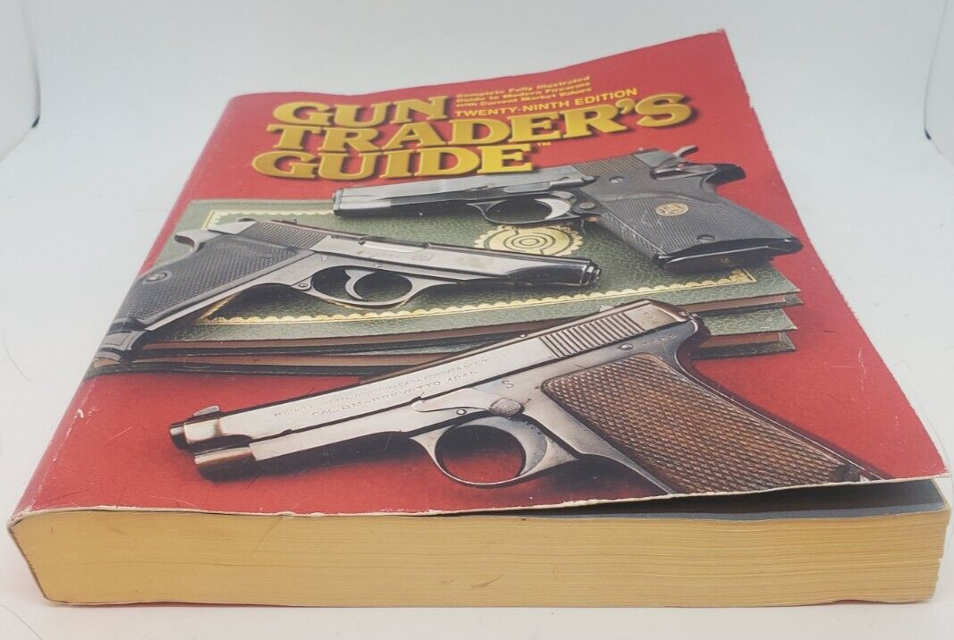 GUN TRADERS GUIDE 29TH EDITION 2006. Good. 592 Pages. Historical price guide Ins