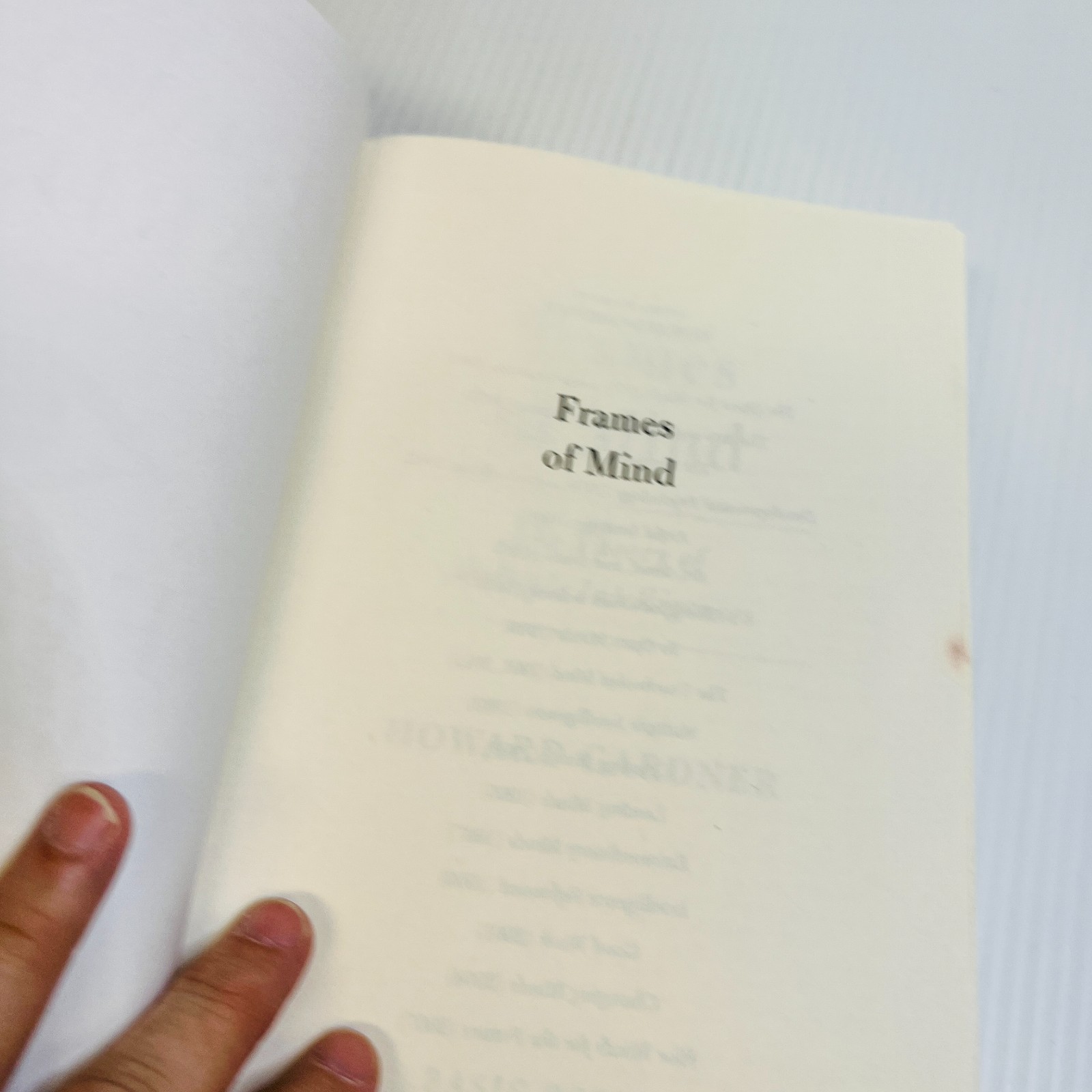 Frames of Mind: The Theory of Multiple Intelligences – Paperback