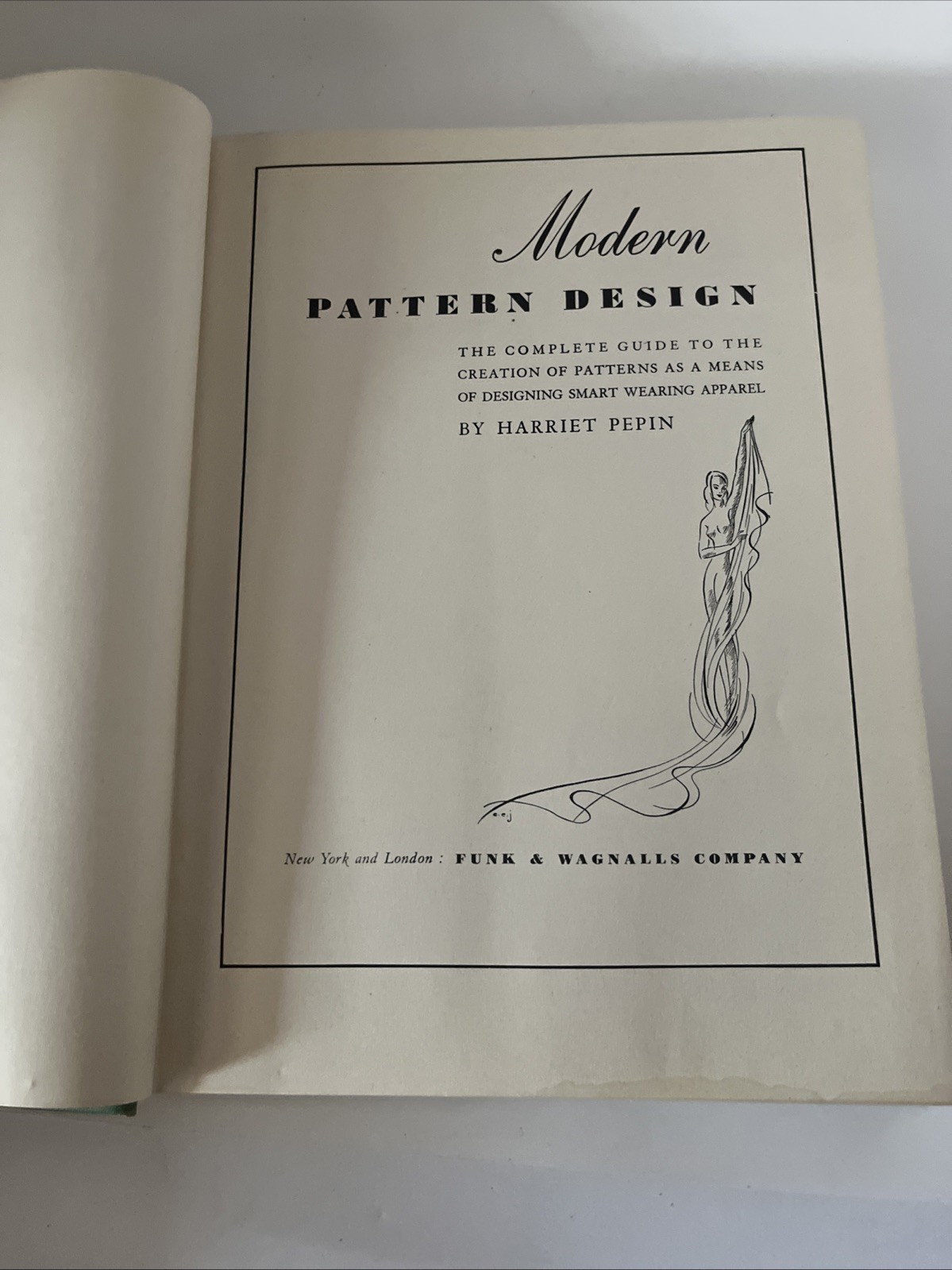 Modern Pattern Design Harriet Pepin 1943 Funk and Wagnalls HC DJ Good Condition