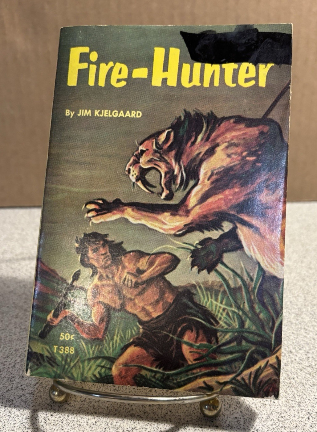 Fire-Hunter Jim Kjelgaard 6th Printing 1969 Scholastic T388 Vintage Paperback