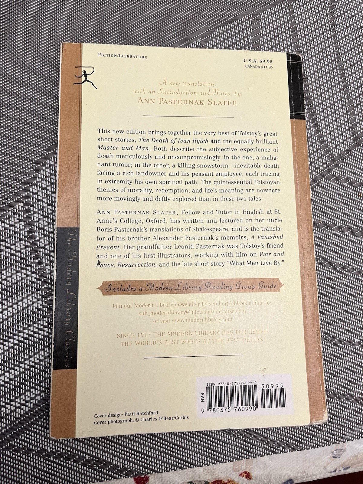 The Death of Ivan Ilyich and Master and Man (Modern Library Classics) by