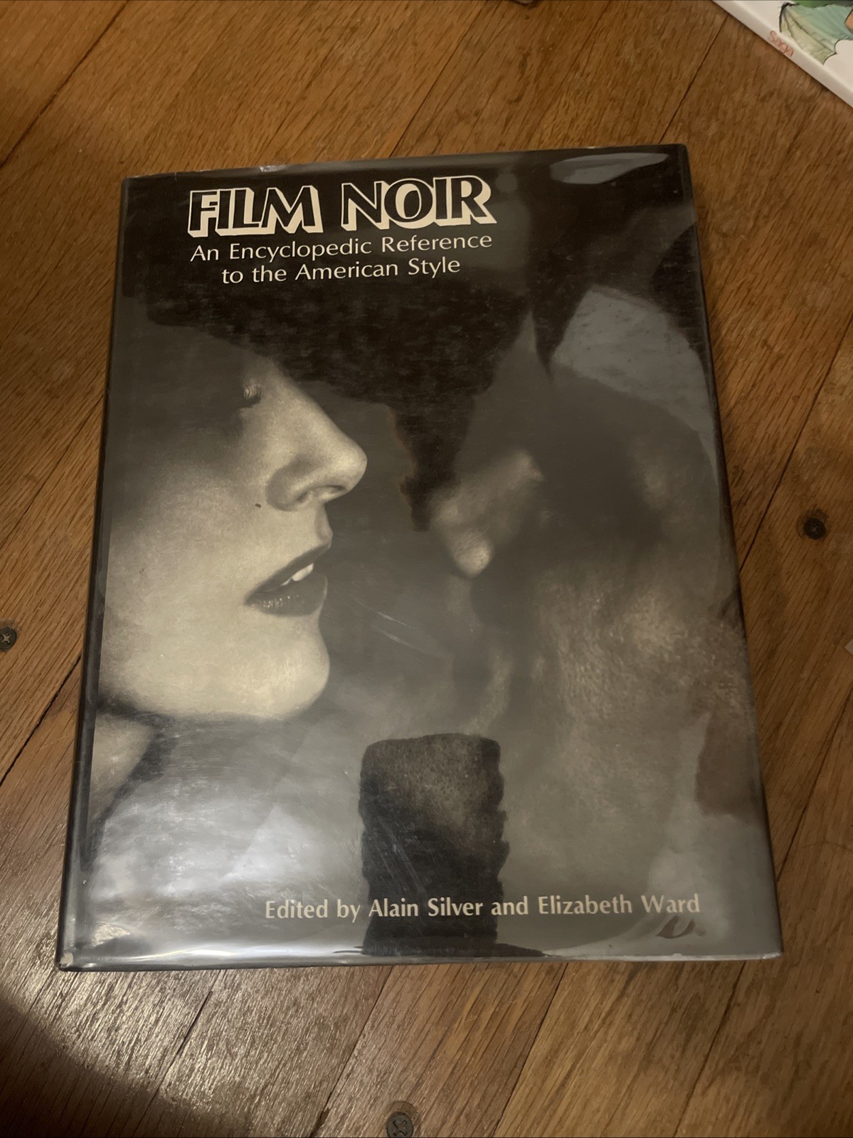 film noir an encyclopedic reference to the american style