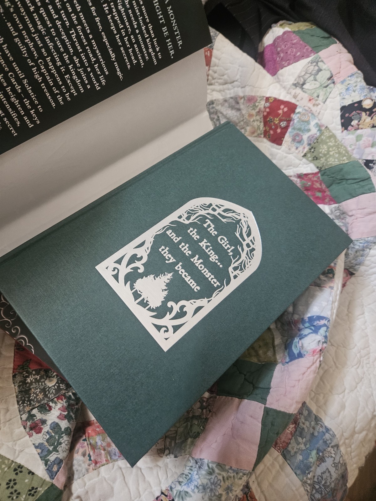 One Dark Window & Two Twisted Crowns By Rachel Gillig Waterstones UK First