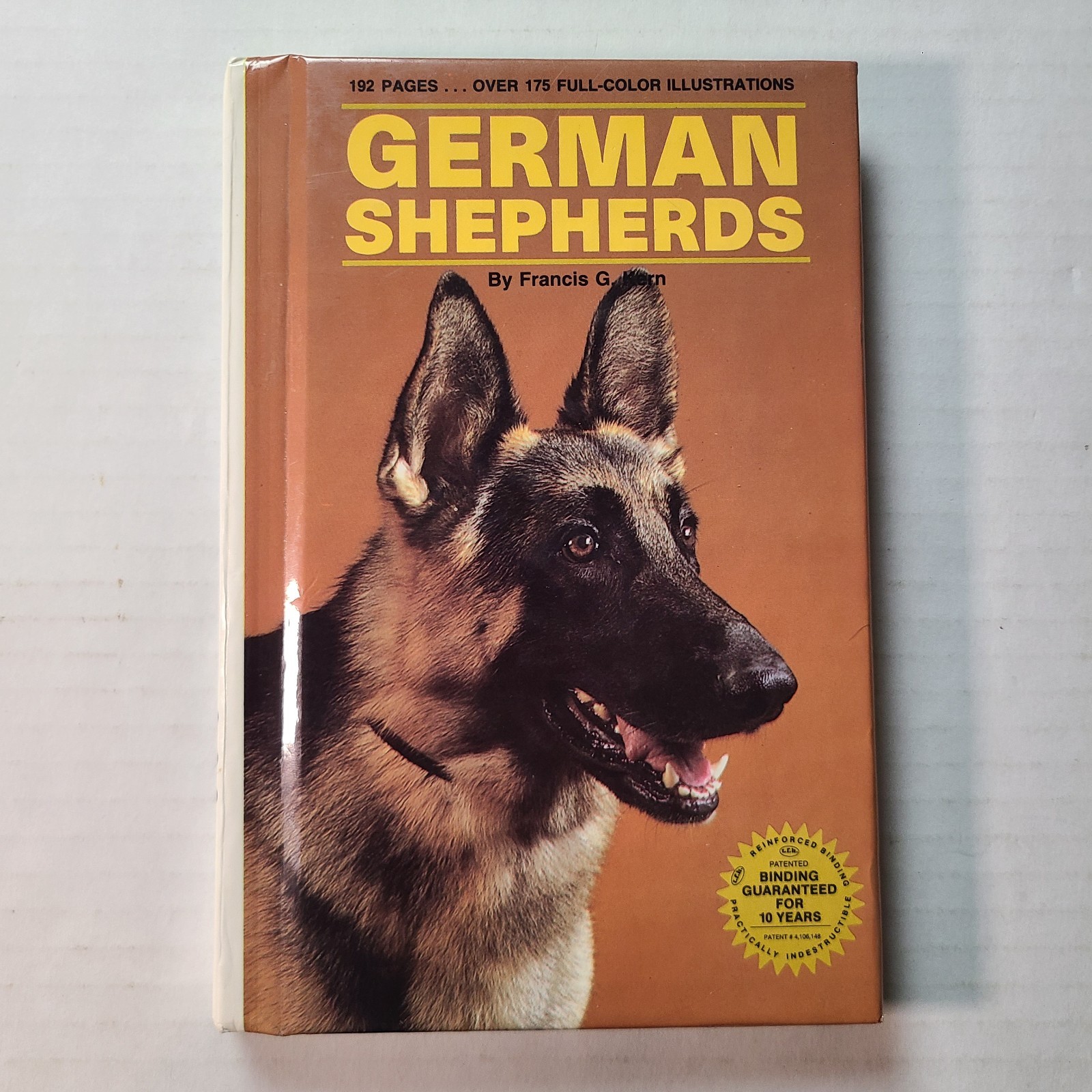 Vintage 1990 German Shepherds by Francis G. Kern Hardback Book 192 Pages