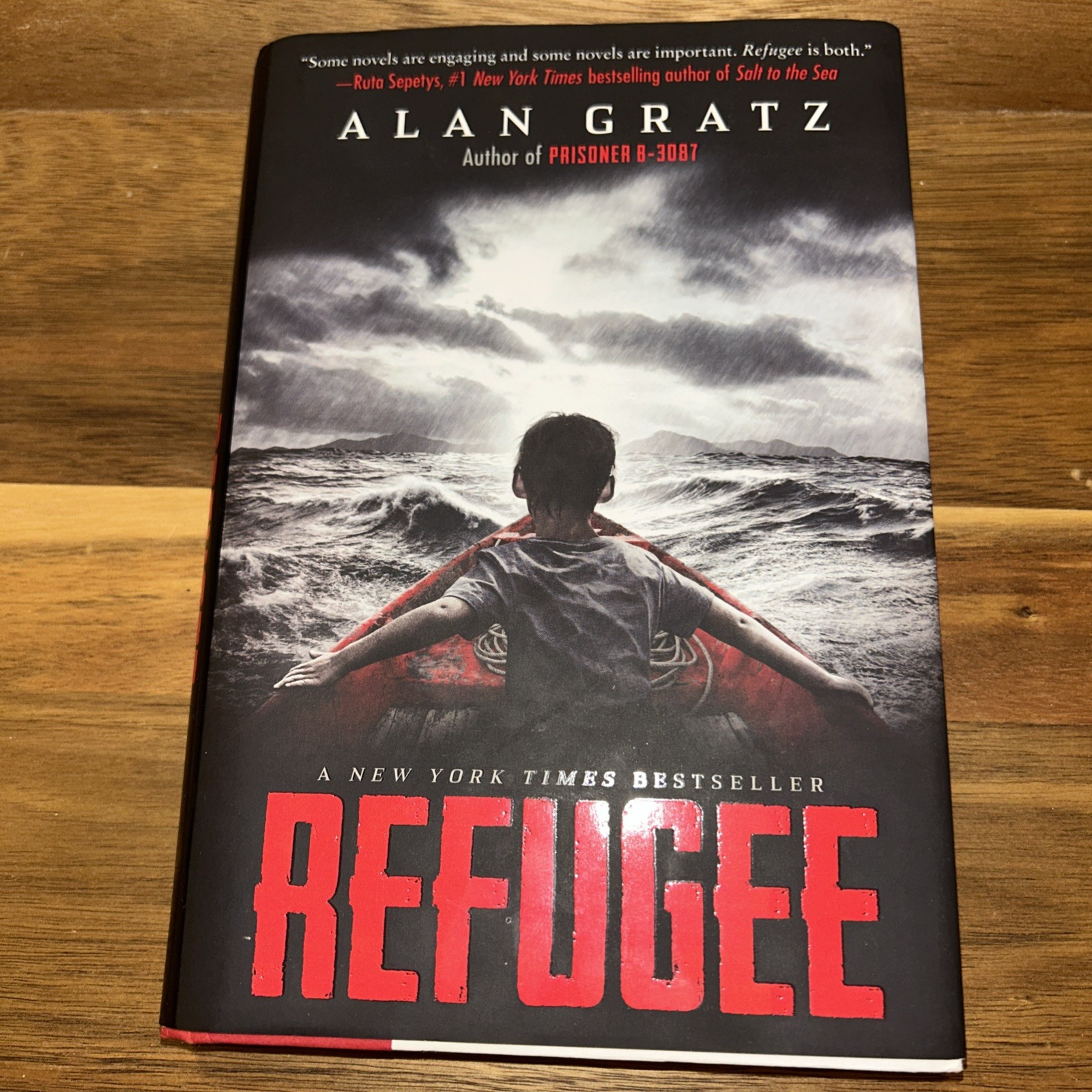Refugee by Alan Gratz (2017, Hardcover)